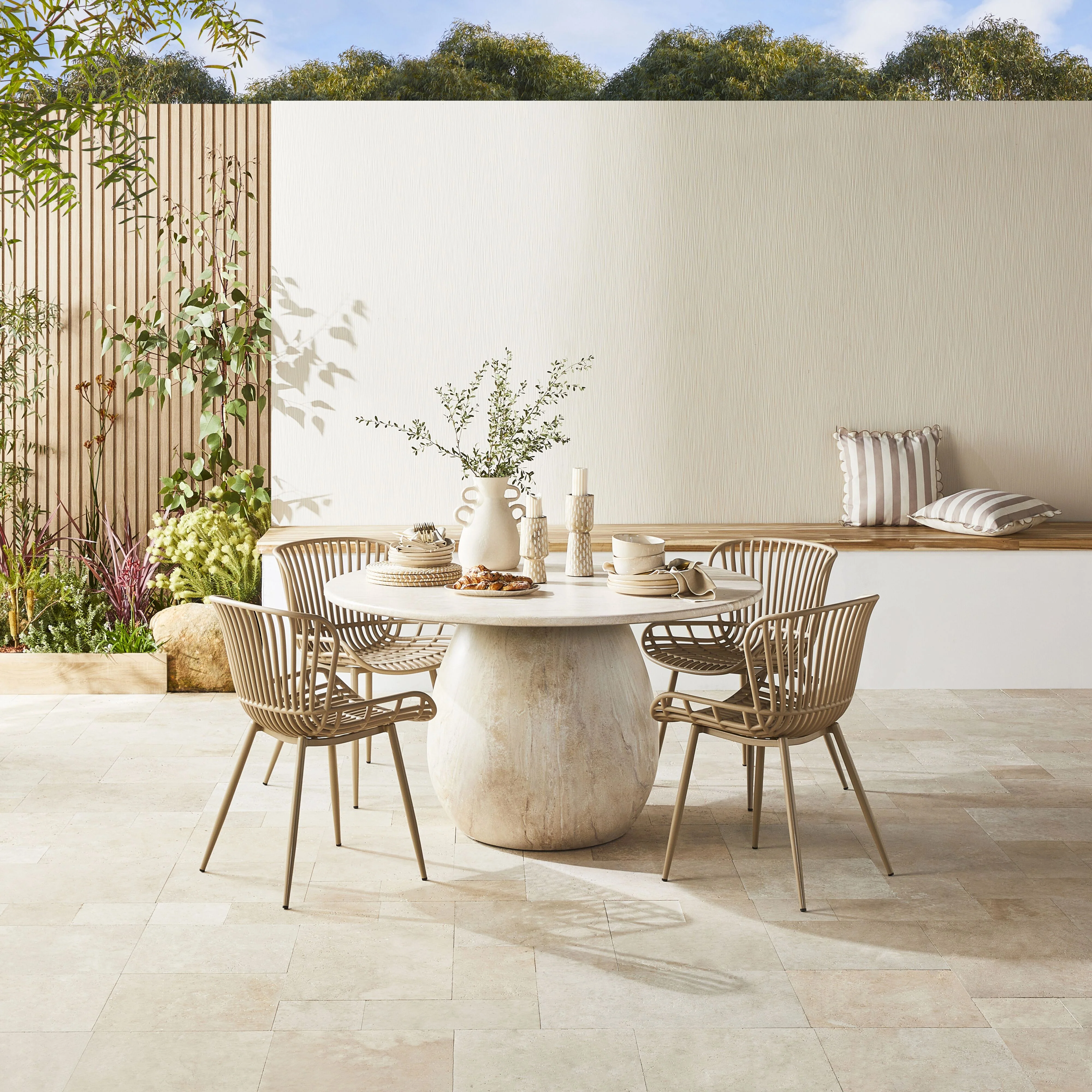 Adaline Round Dining Table 135cm - Image 6