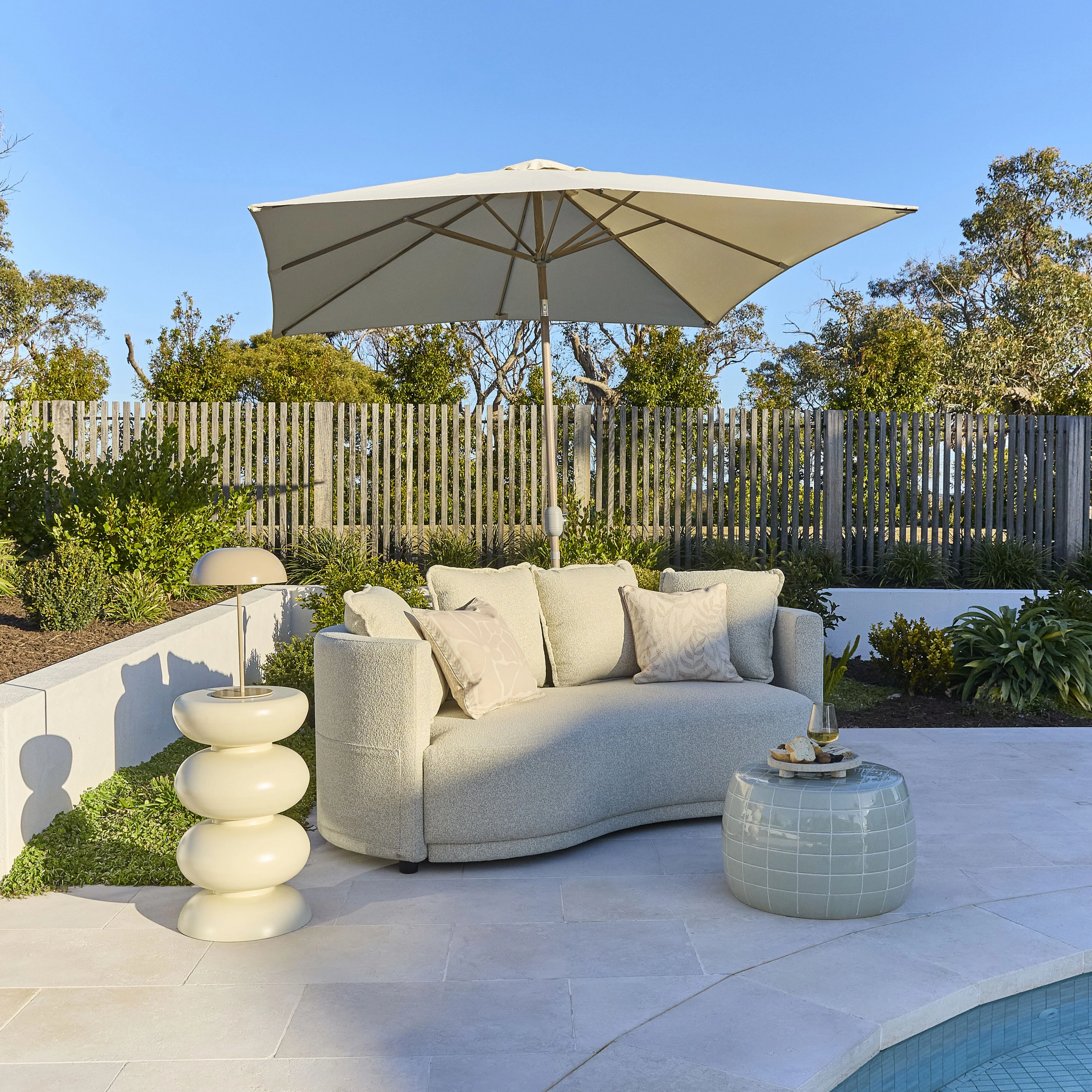 Aletta 3 Seater Sofa - Image 9