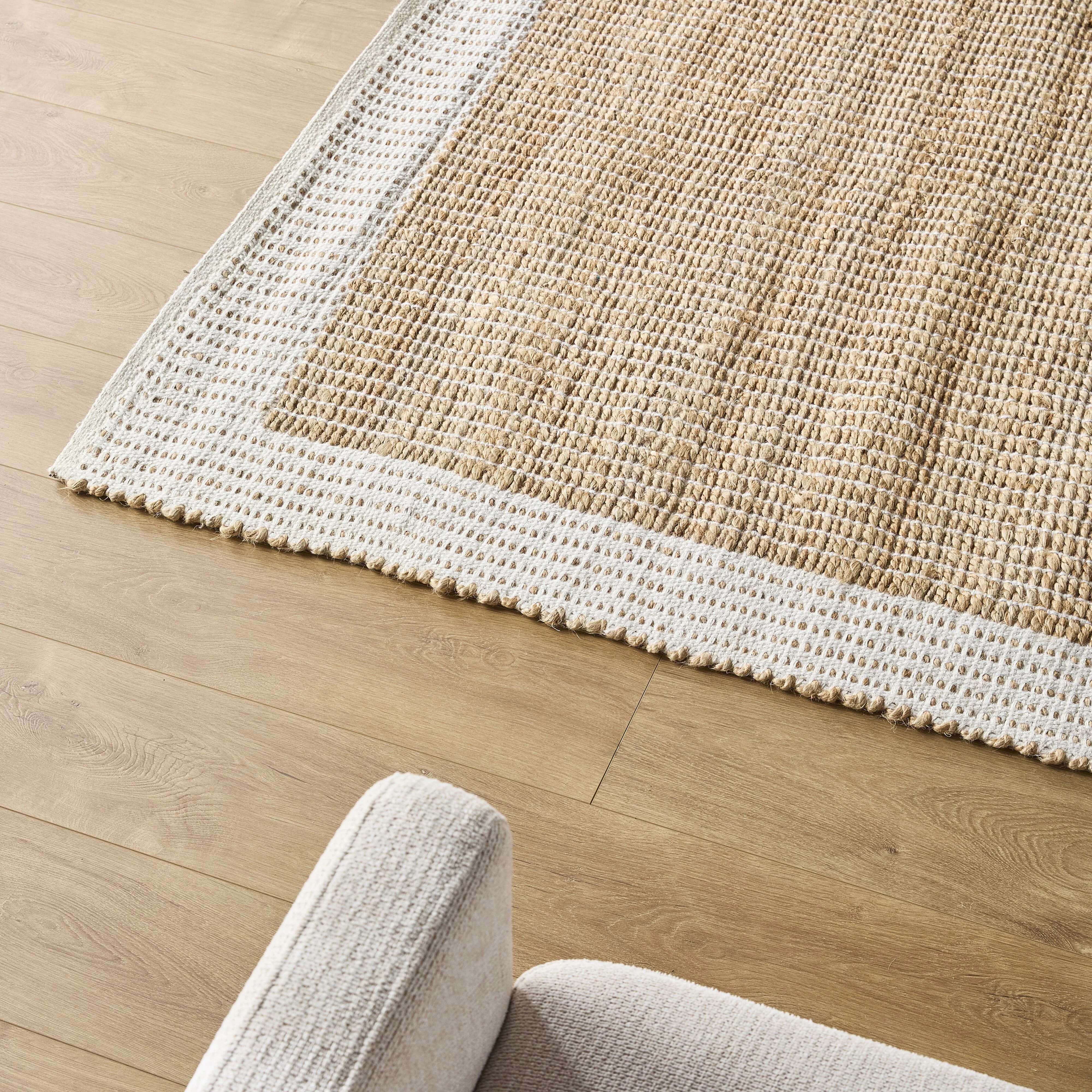 Alhambra Border Jute Rug Wheat 240x300cm - Image 5