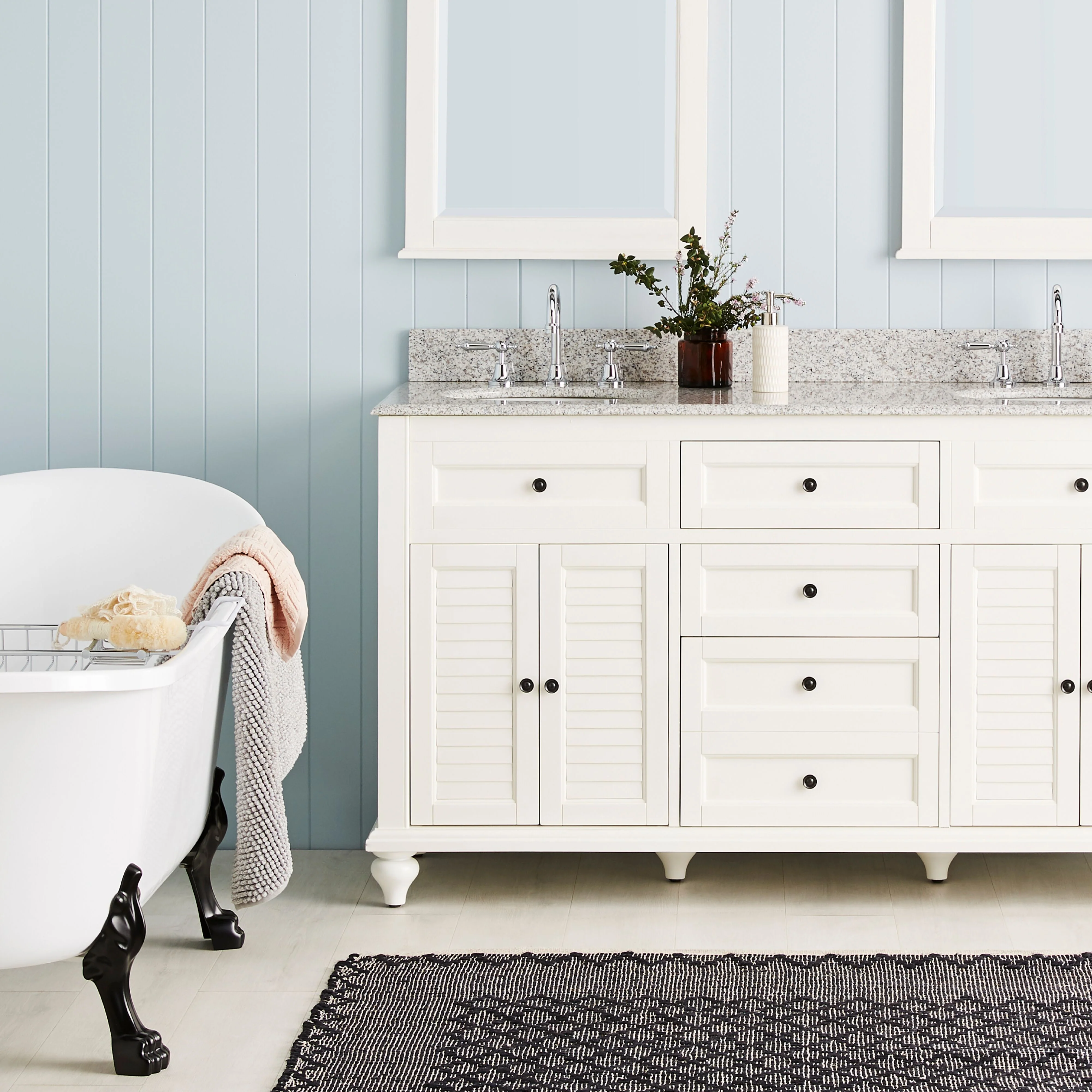 Alto White Bath 1520mm with Black Feet Package - Image 4
