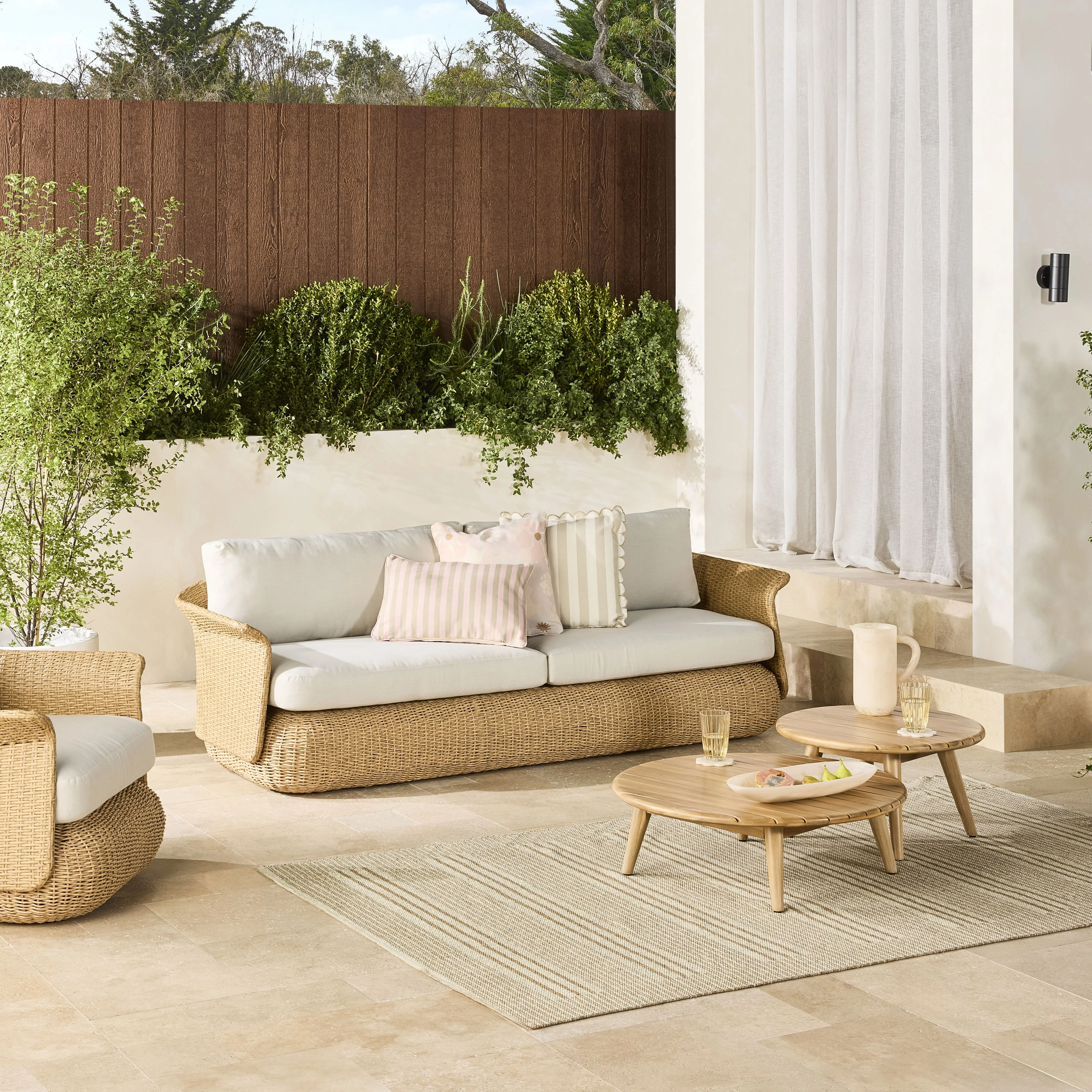 Amalfi Sands Outdoor Rug Natural 150x240cm - Image 8