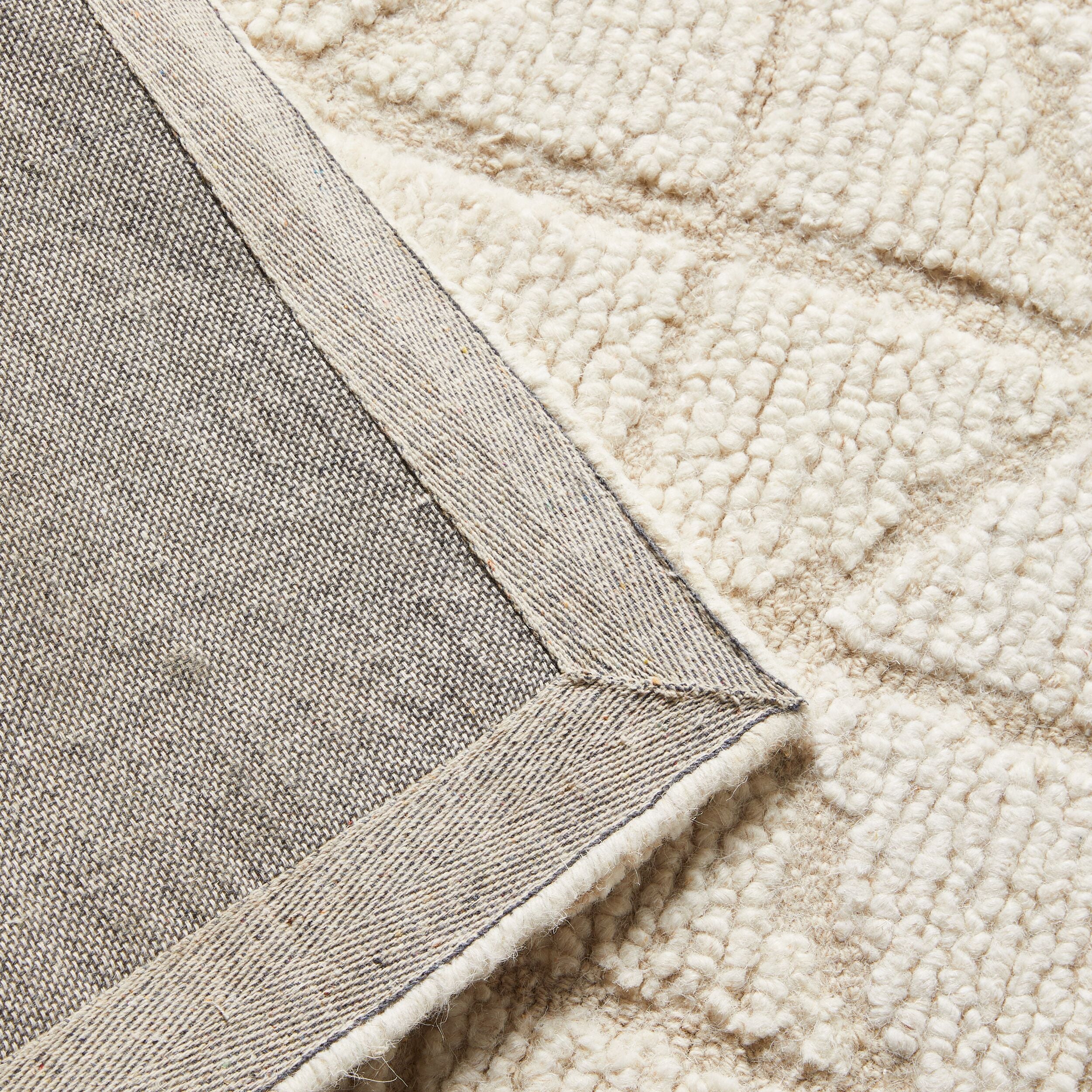 Amara Runner 80x287cm - Image 3