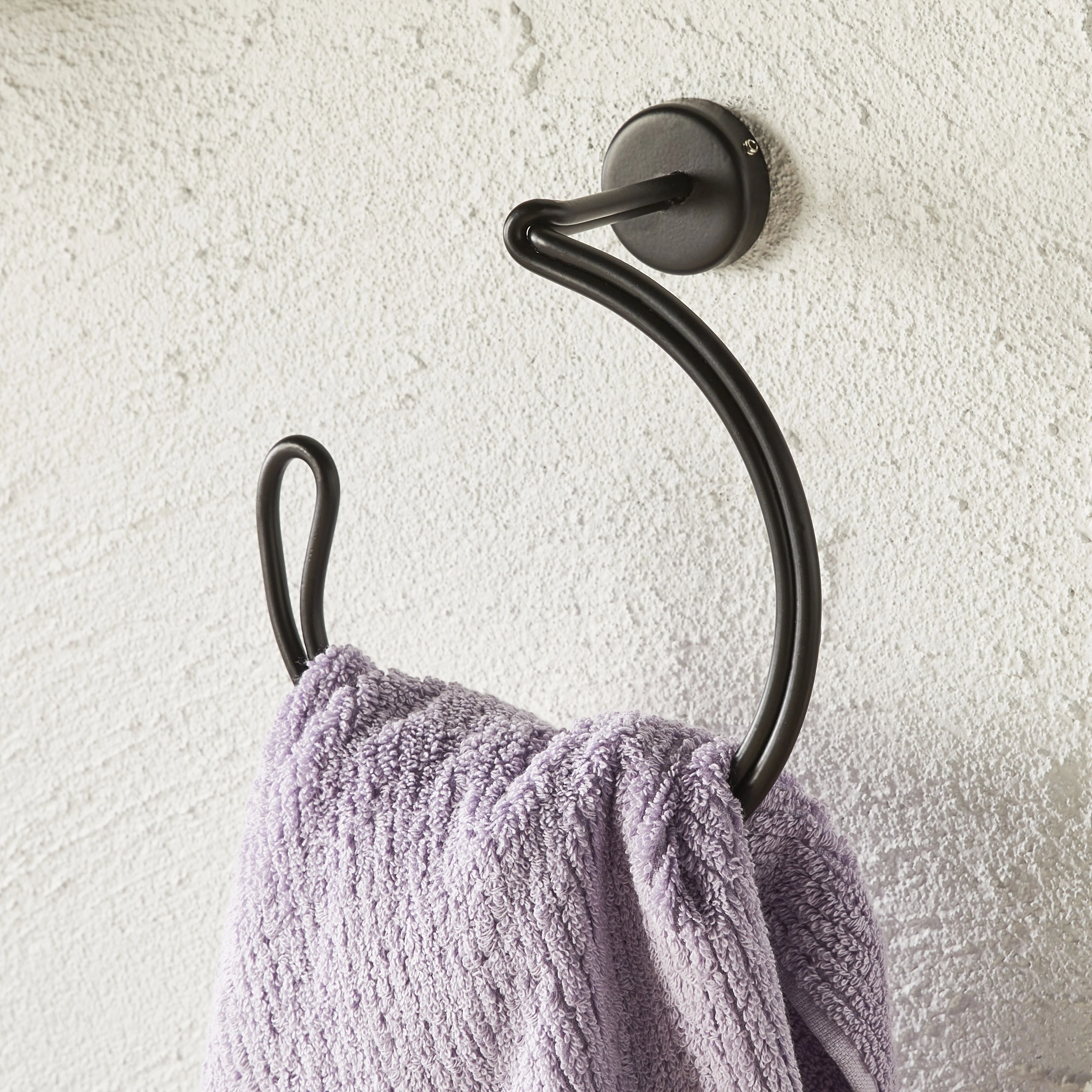 Amery Guest Towel Ring Matte Black - Image 5