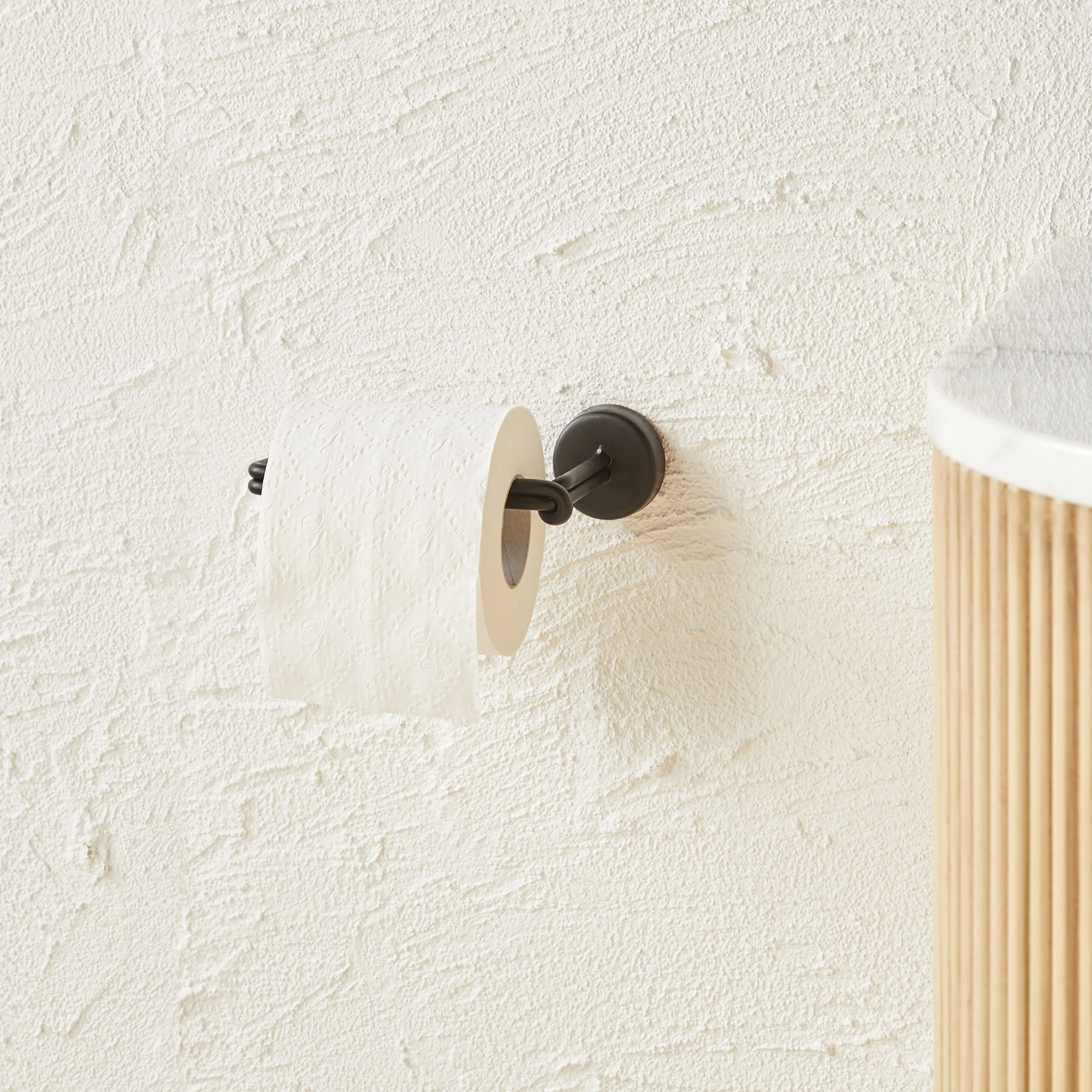 Amery Toilet Roll Holder Matte Black - Image 3