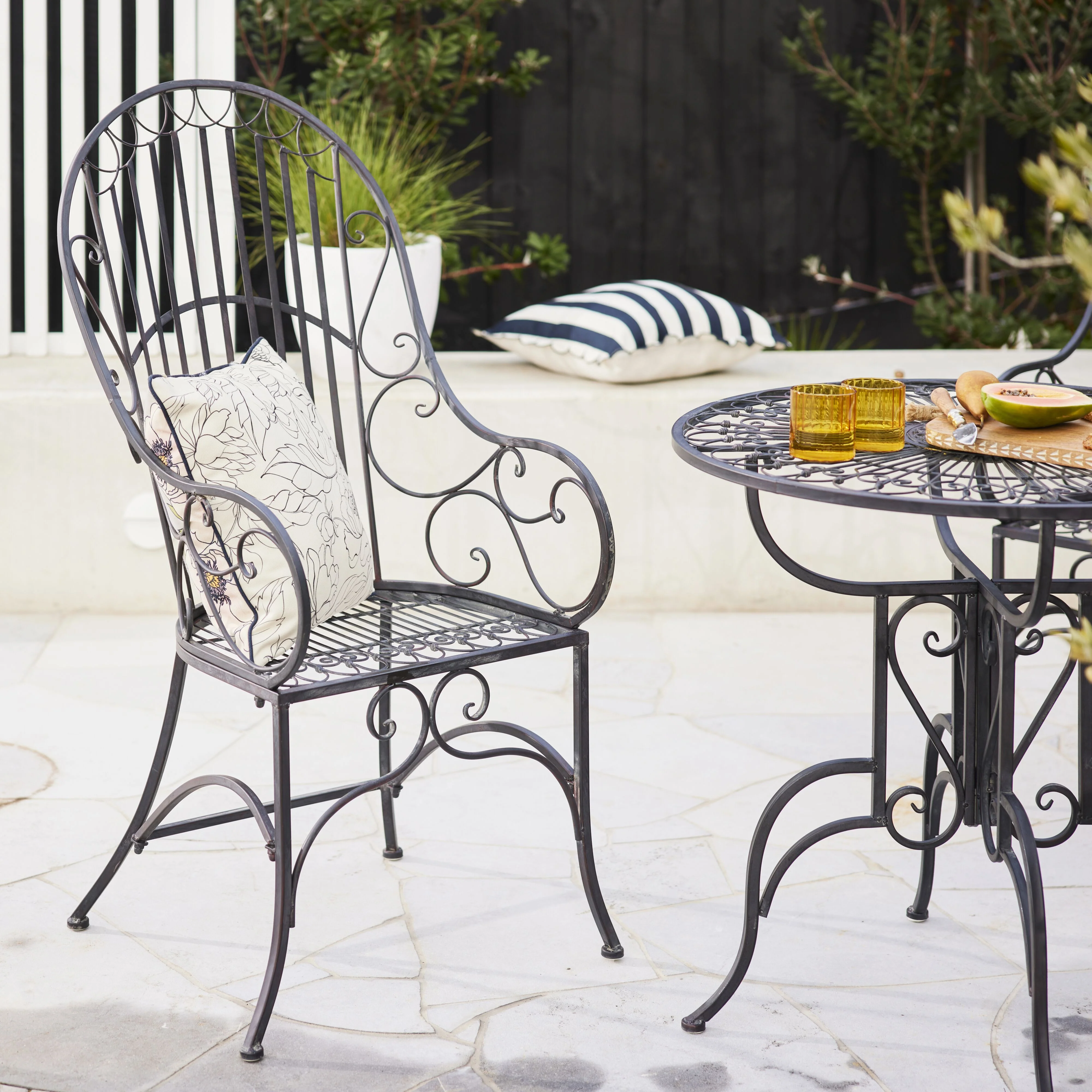 Arles Garden Chair Black - Image 8