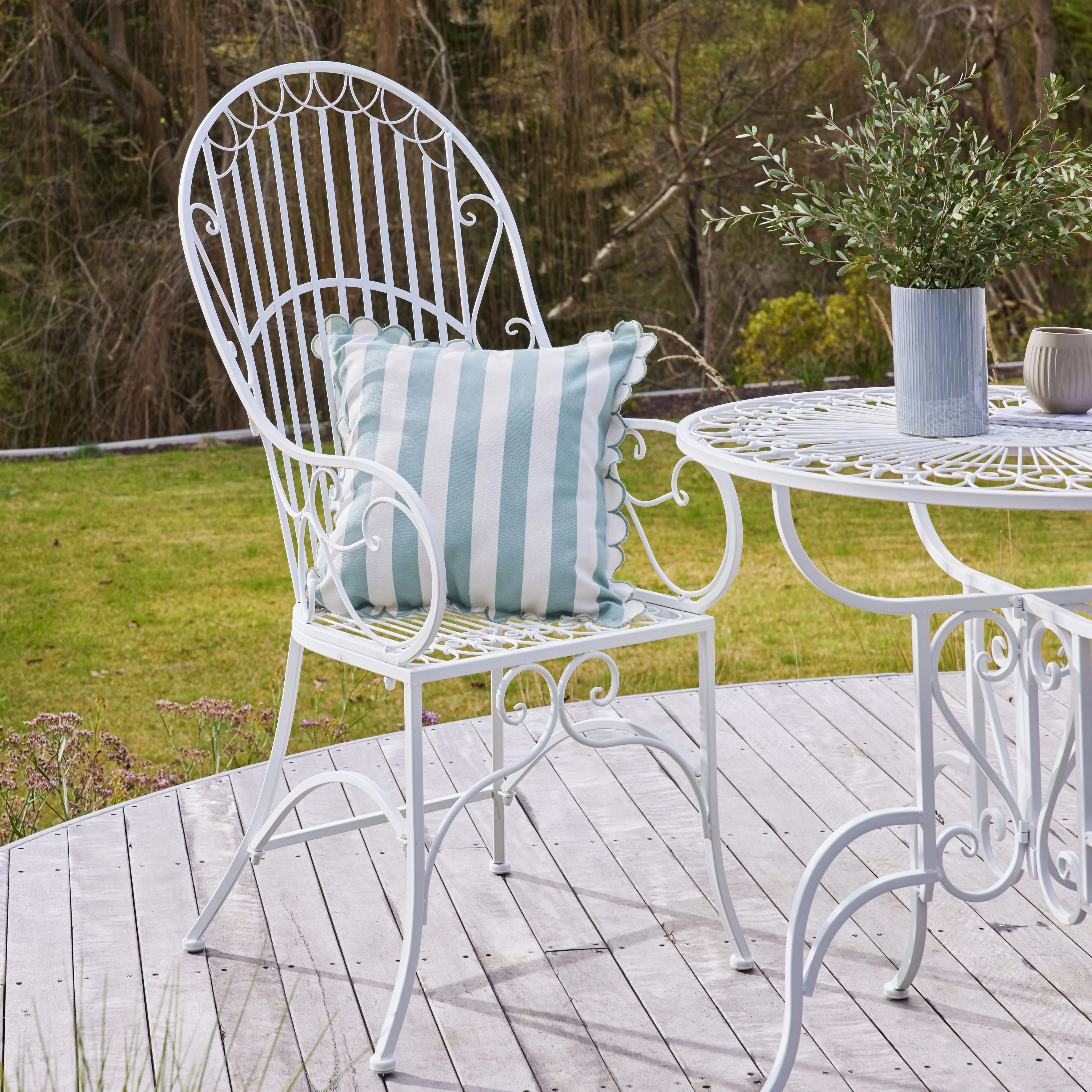 Arles Garden Chair White - Image 7