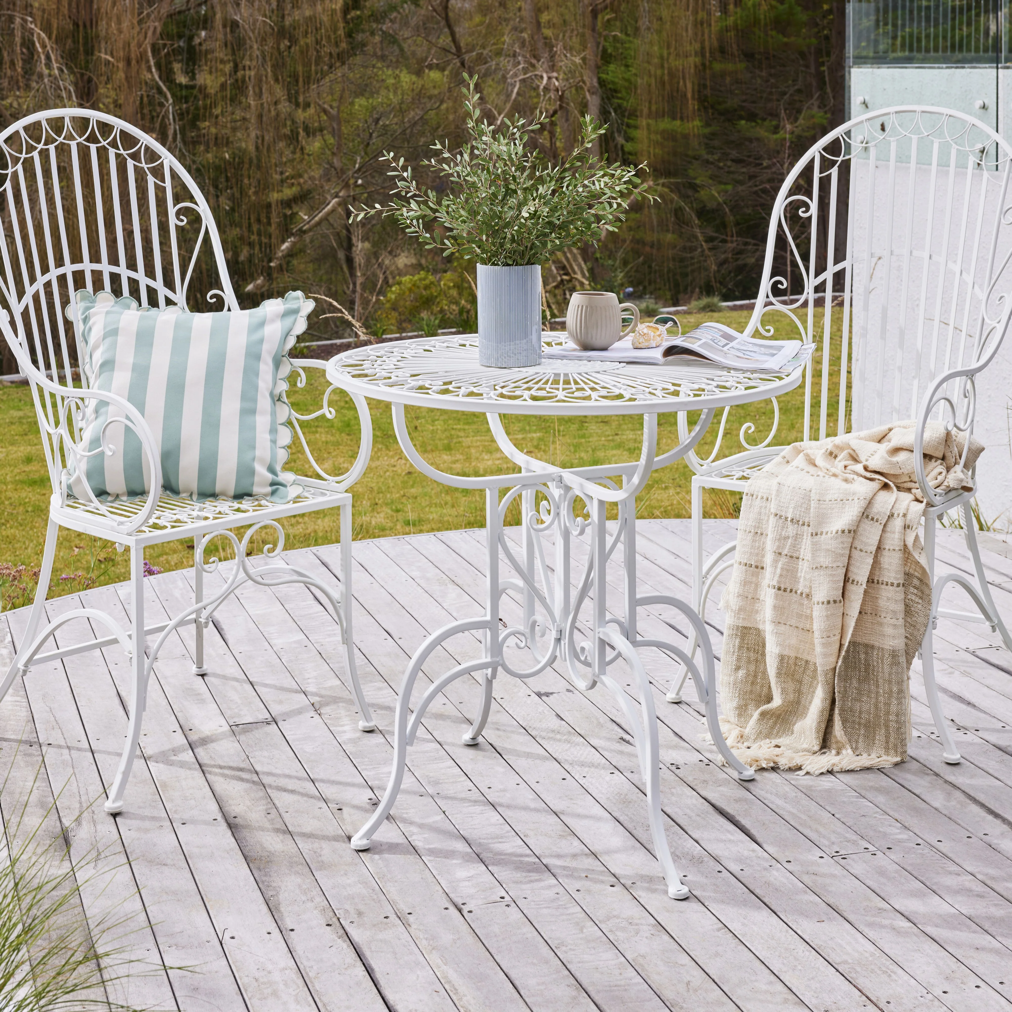 Arles Garden Table White - Image 6