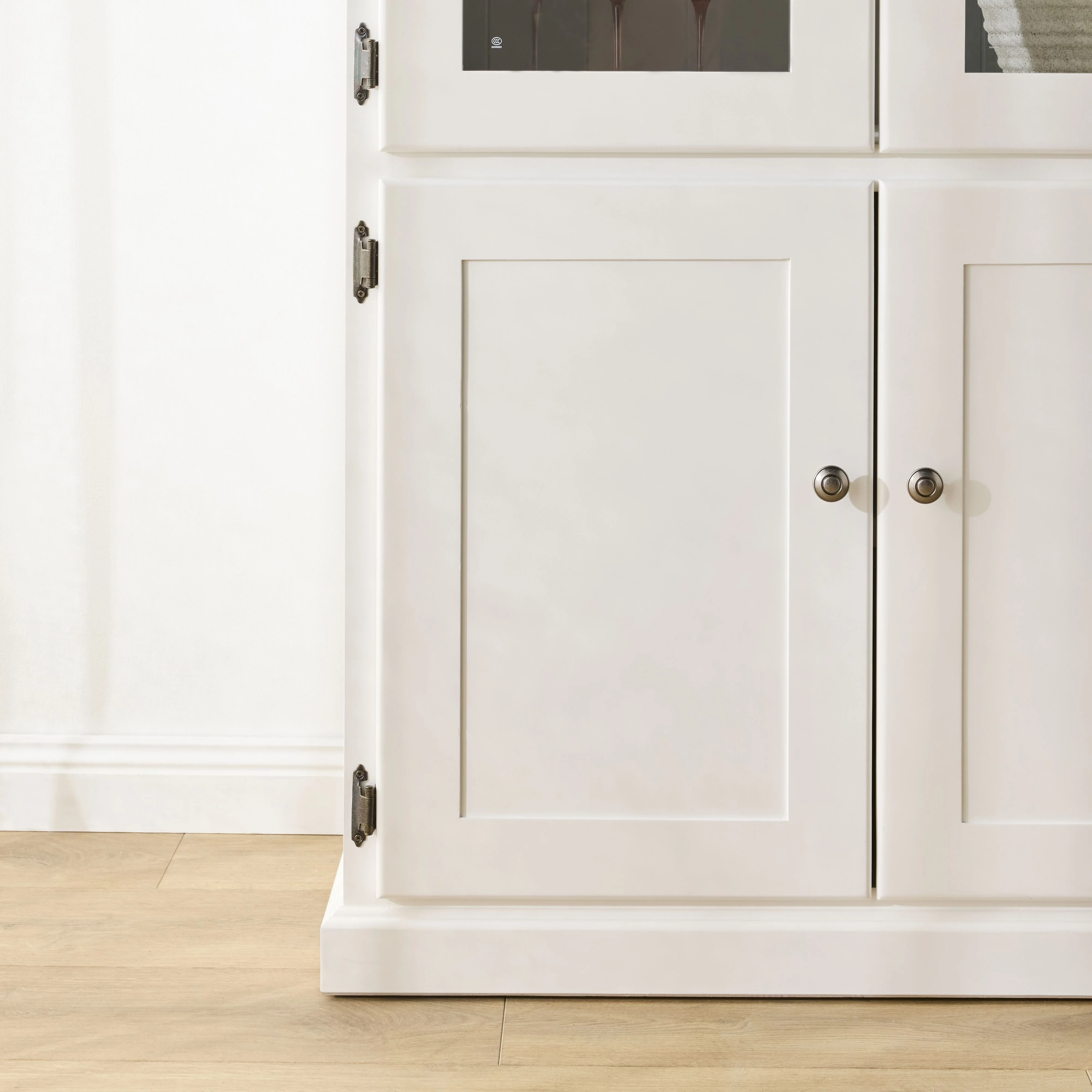 Armand 4 Door Display Cabinet 94.6 x 206cm White - Image 12