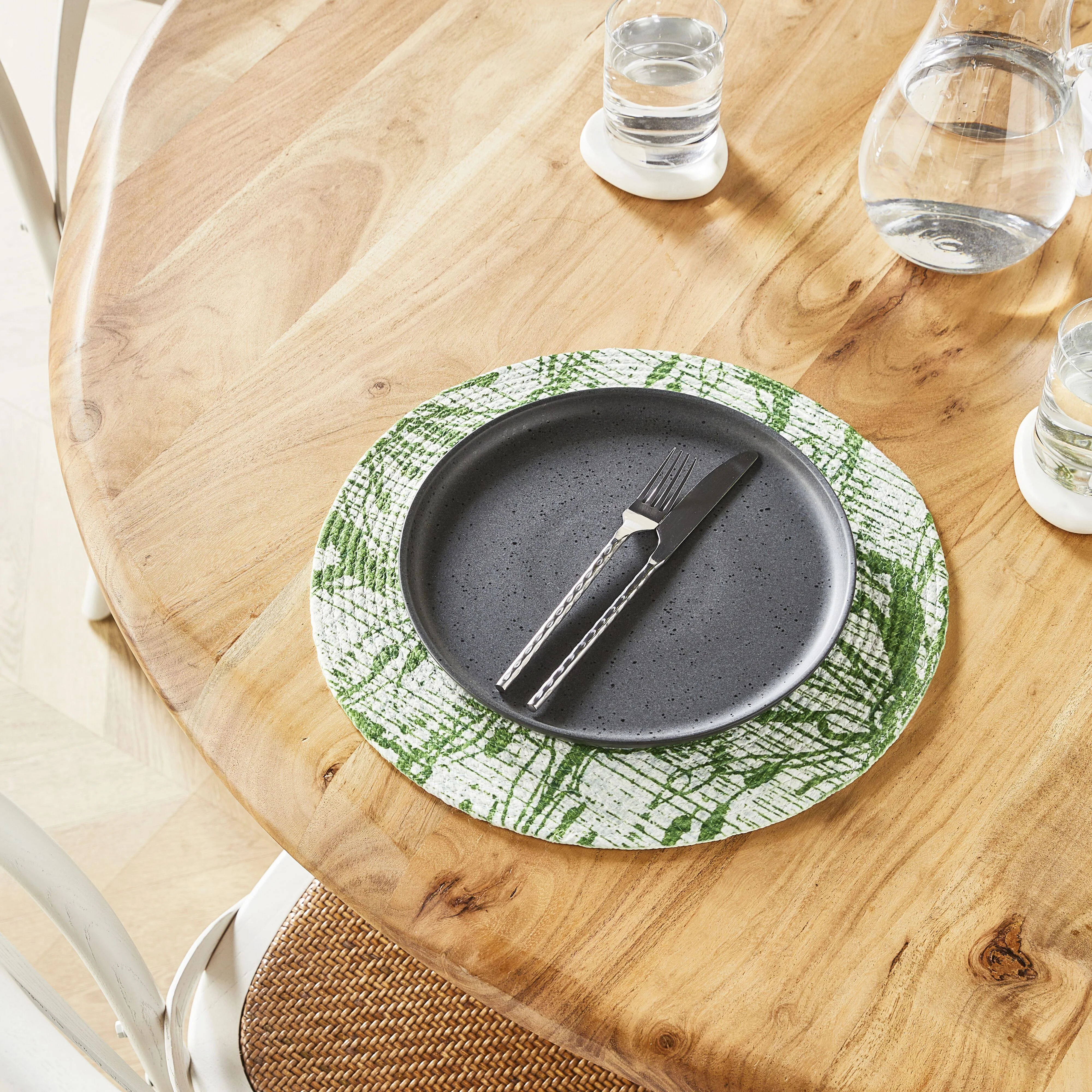 Aruba Green Flower Placemat 38cm - Image 3