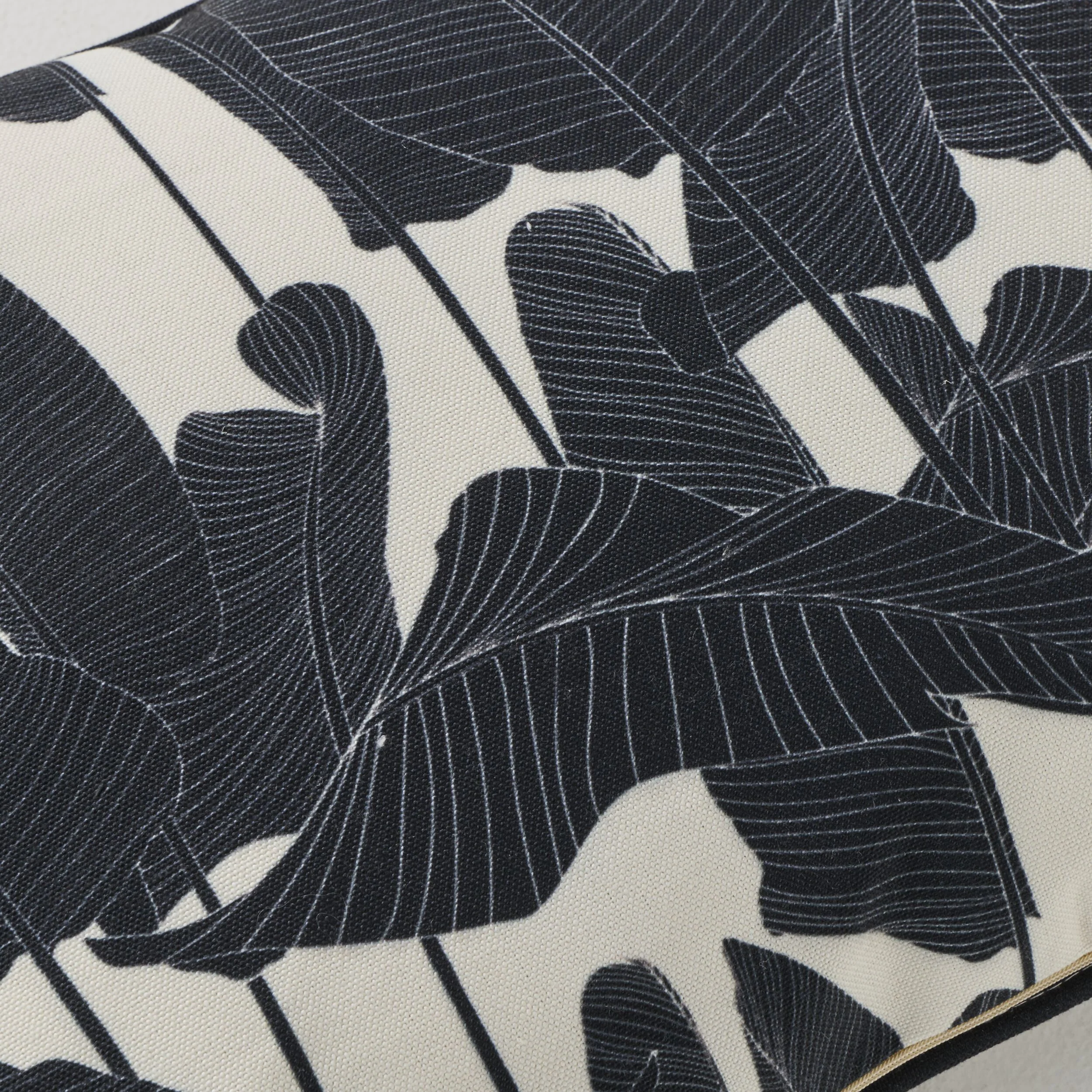 Aruba Night Leaf Outdoor Cushion 35x55cm - Image 3