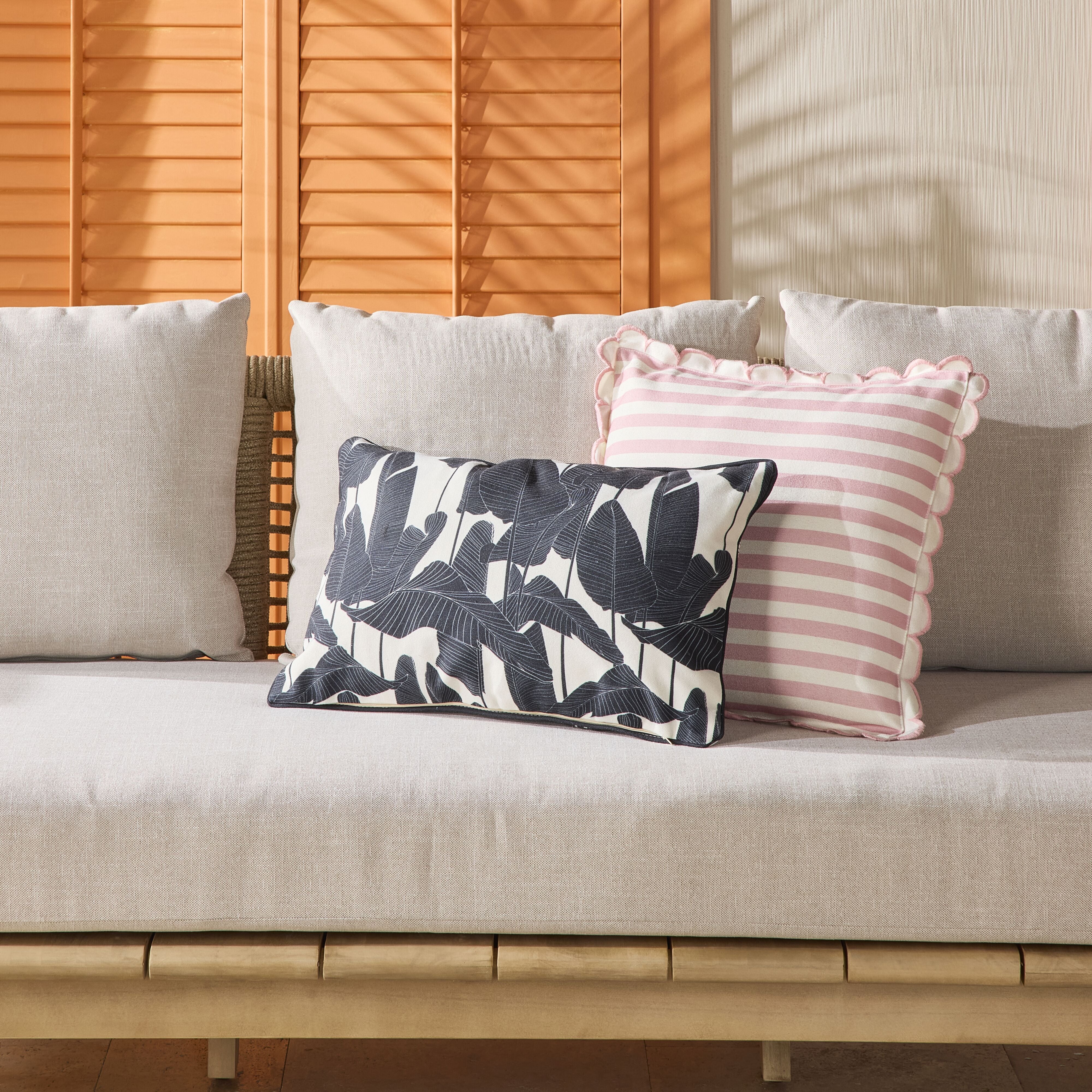 Aruba Night Leaf Outdoor Cushion 35x55cm - Image 6