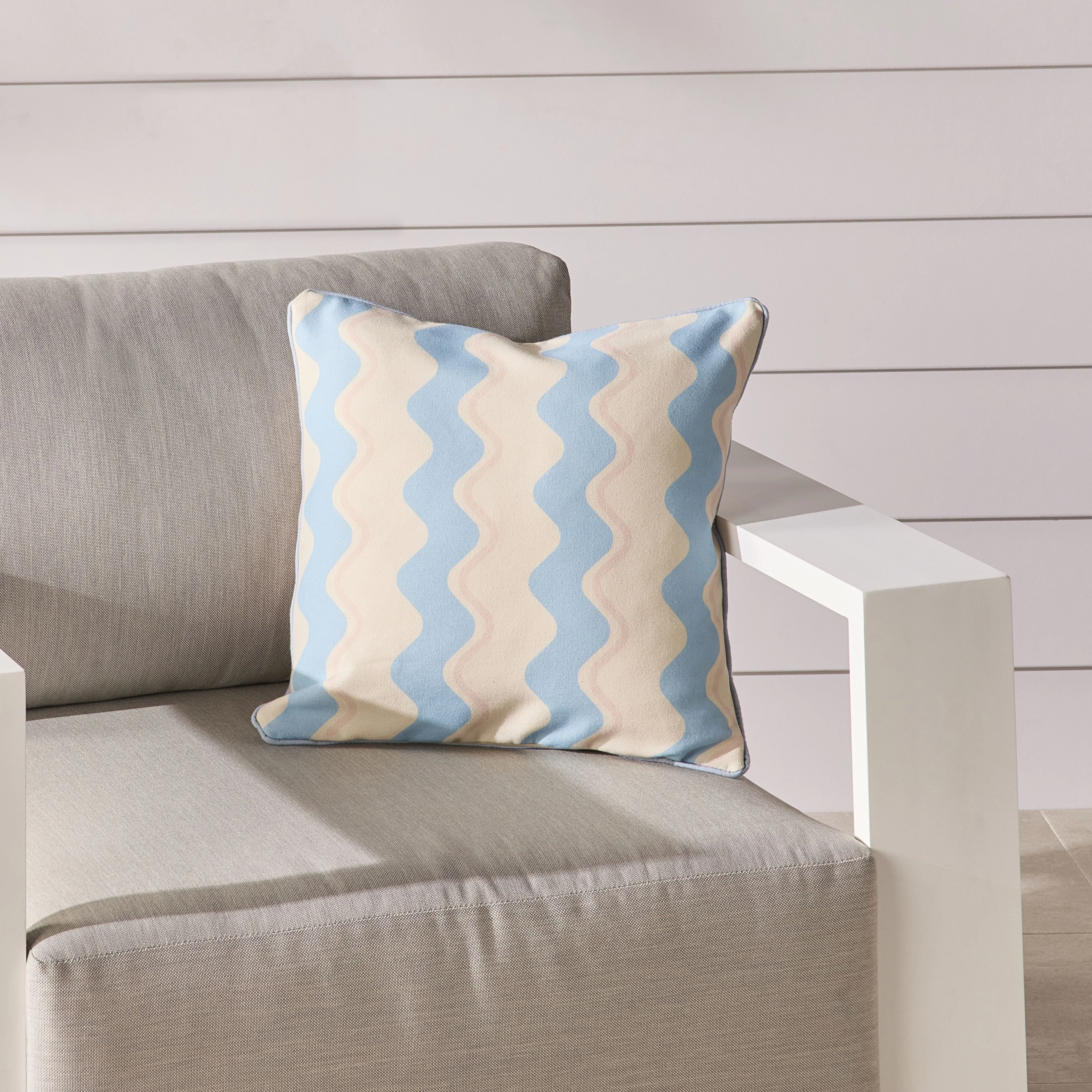 Aruba Protea By The Sea Outdoor Cushion 45x45cm - Image 5