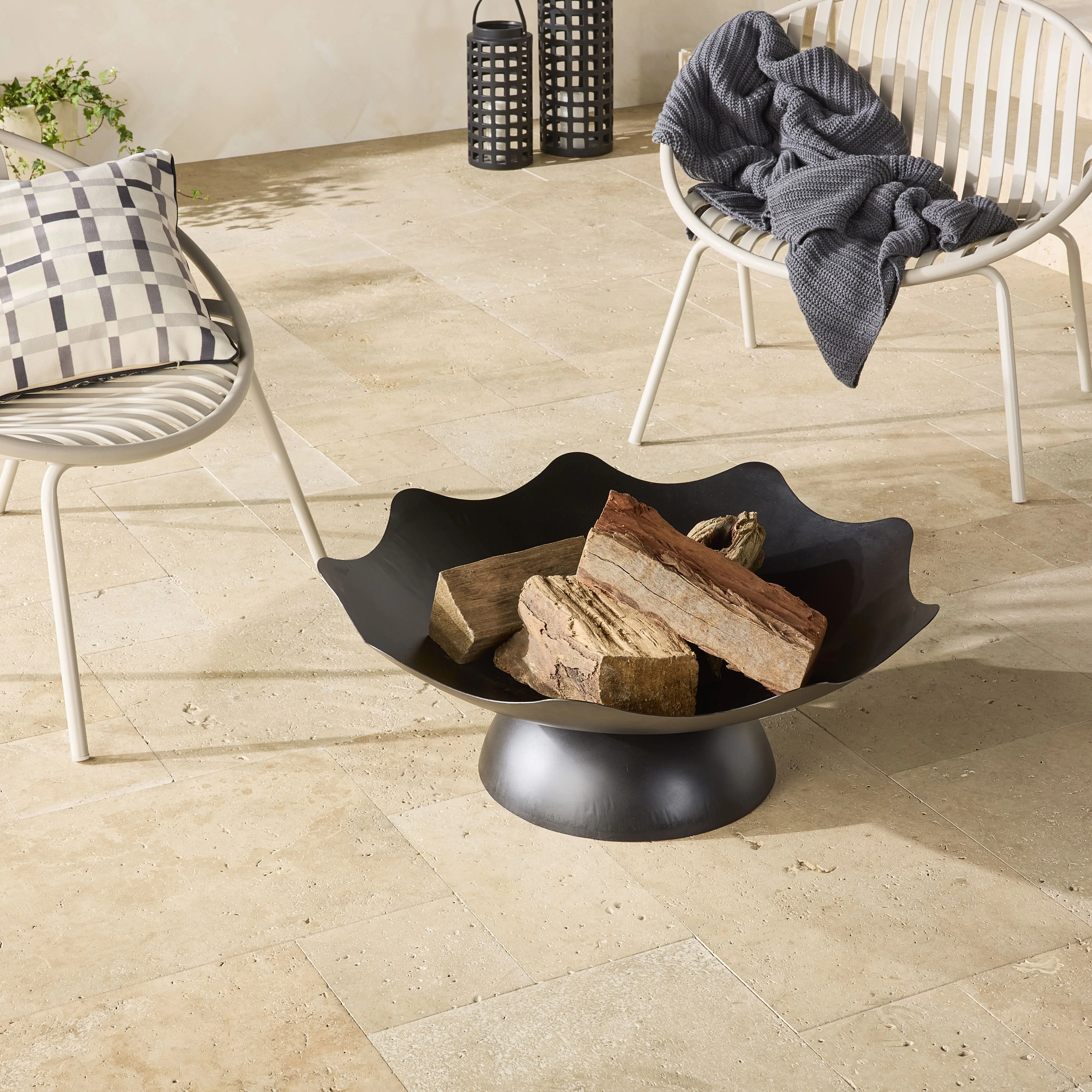 Arwen Fire Pit 78x78cm - Image 4