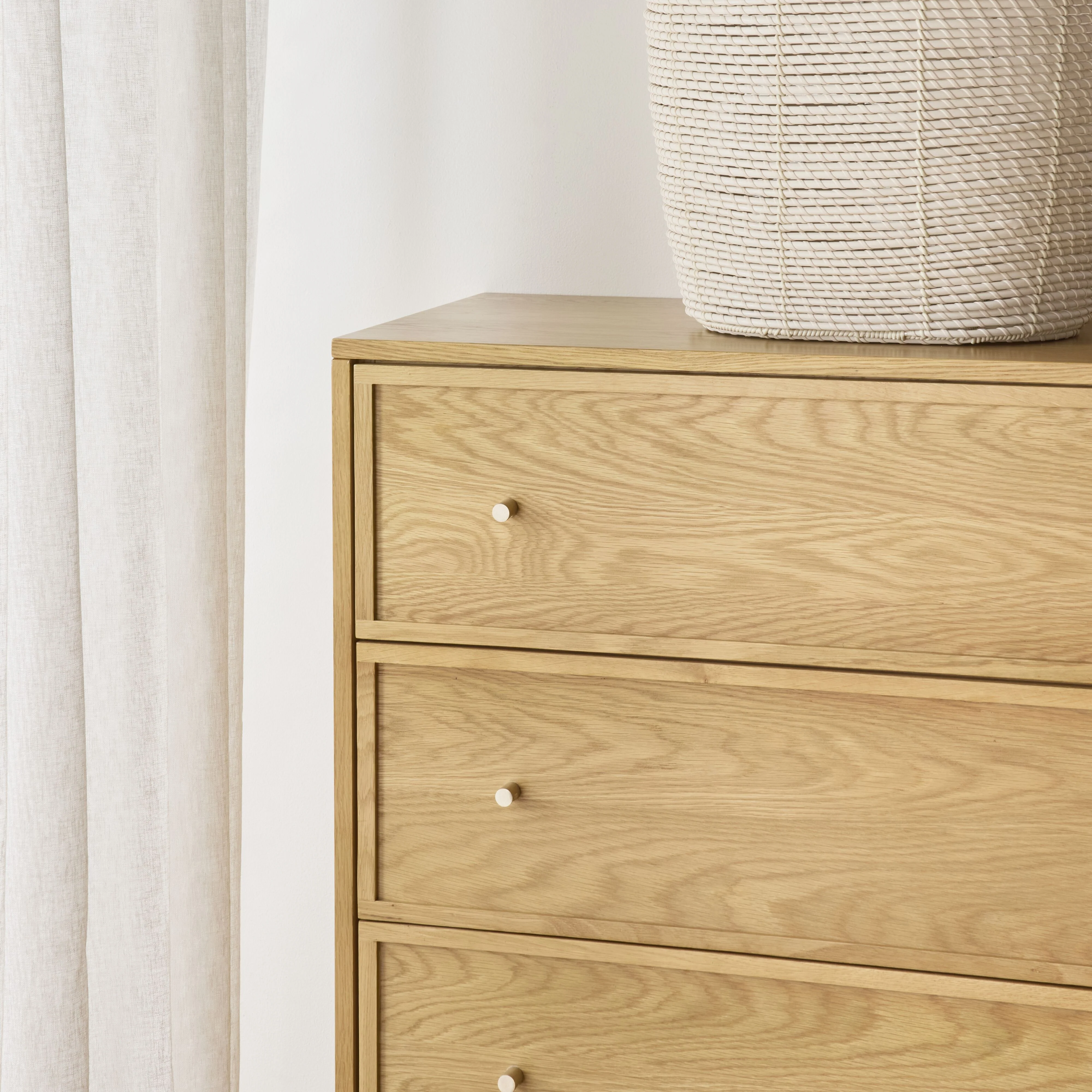 Avalon 4 Drawer Chest Light Oak - Image 10