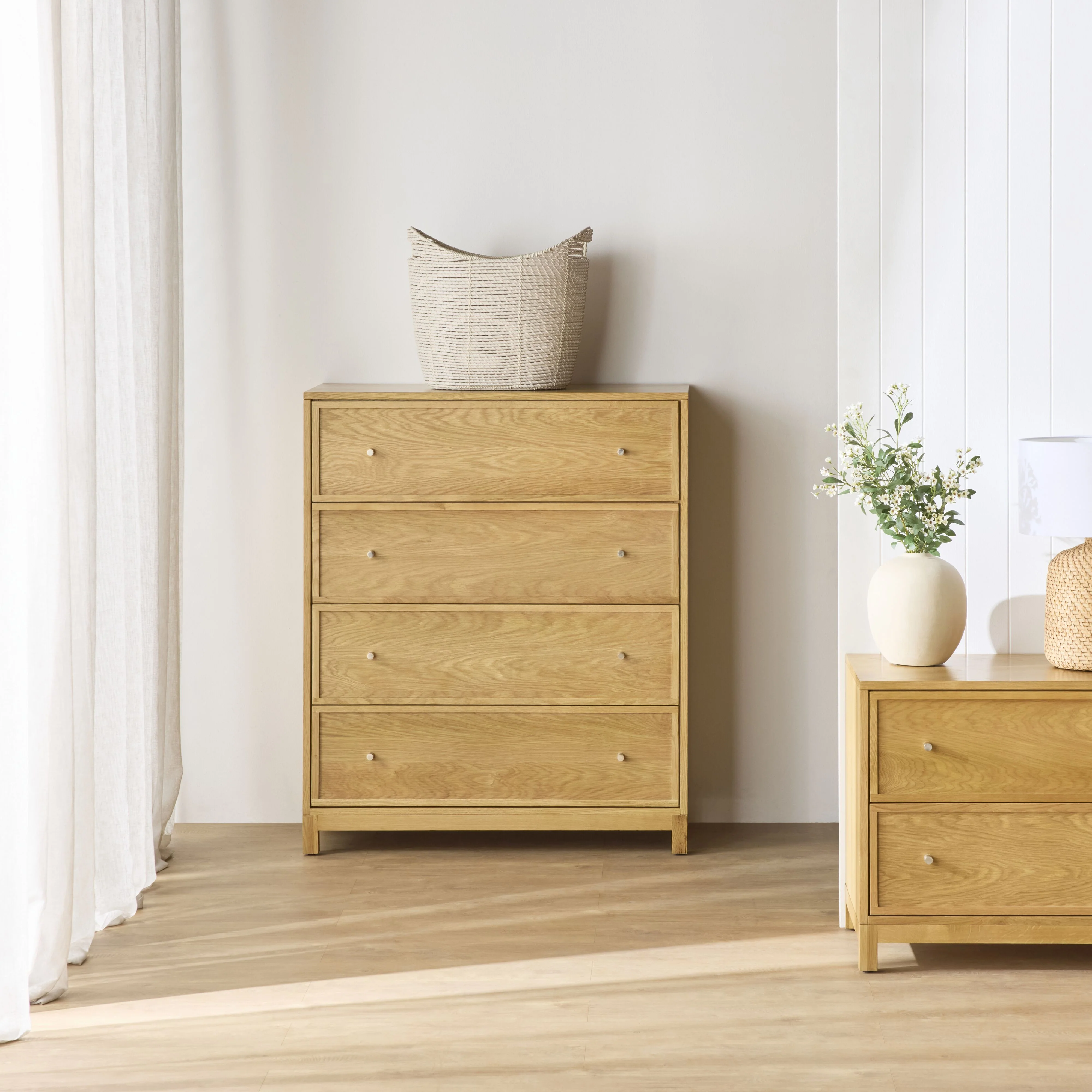 Avalon 4 Drawer Chest Light Oak - Image 8