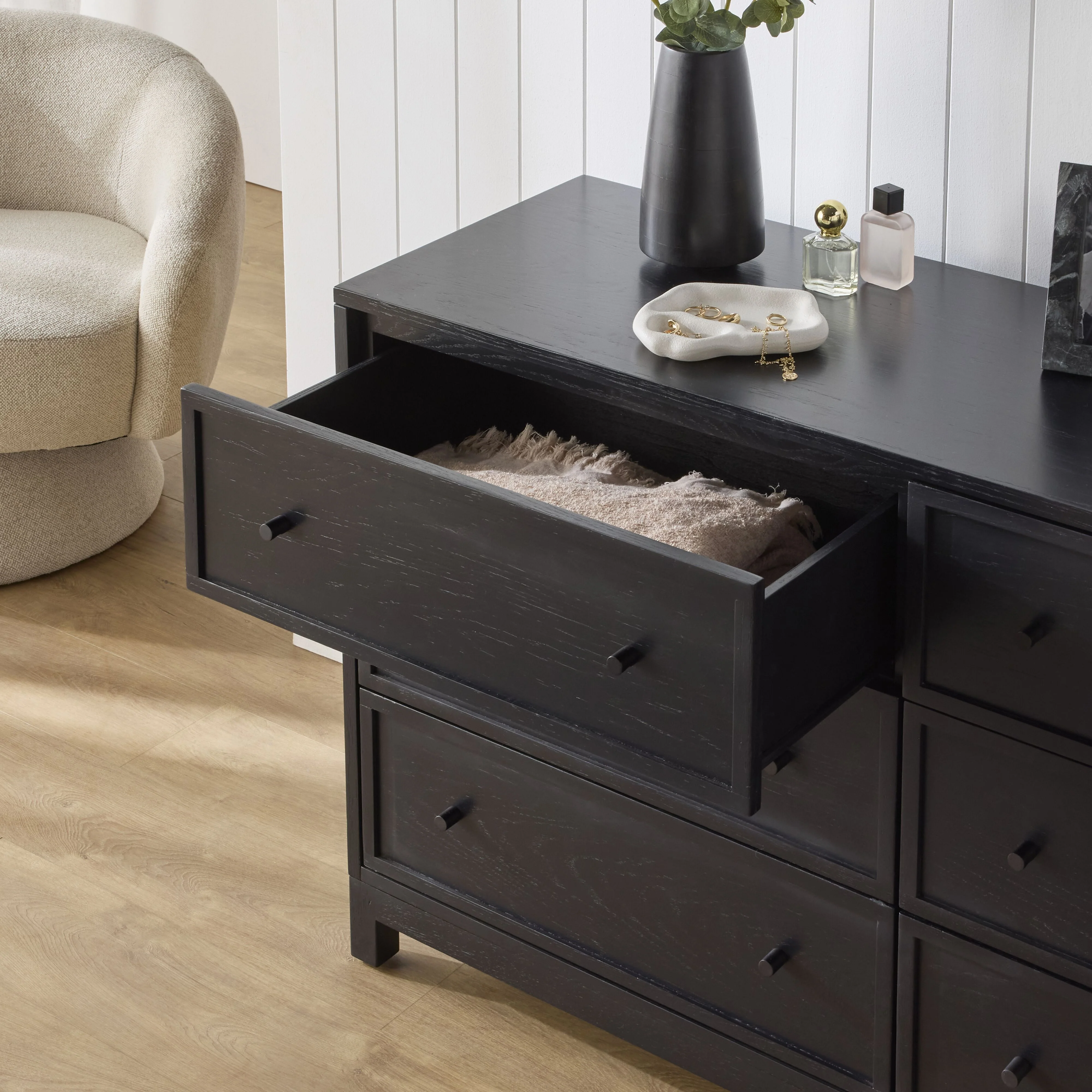 Avalon 6 Drawer Chest Black - Image 11