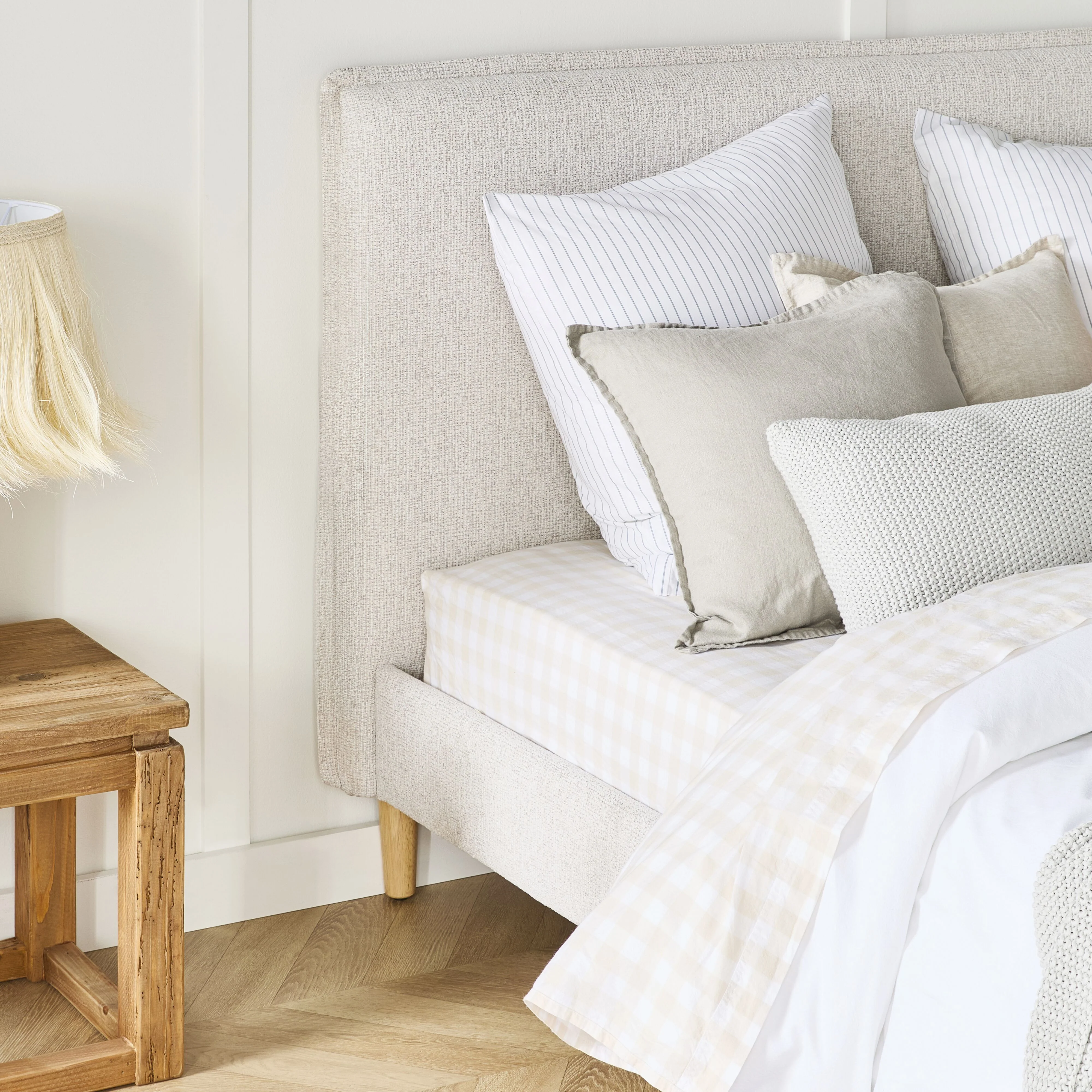 Bailie Double Bed - Image 9