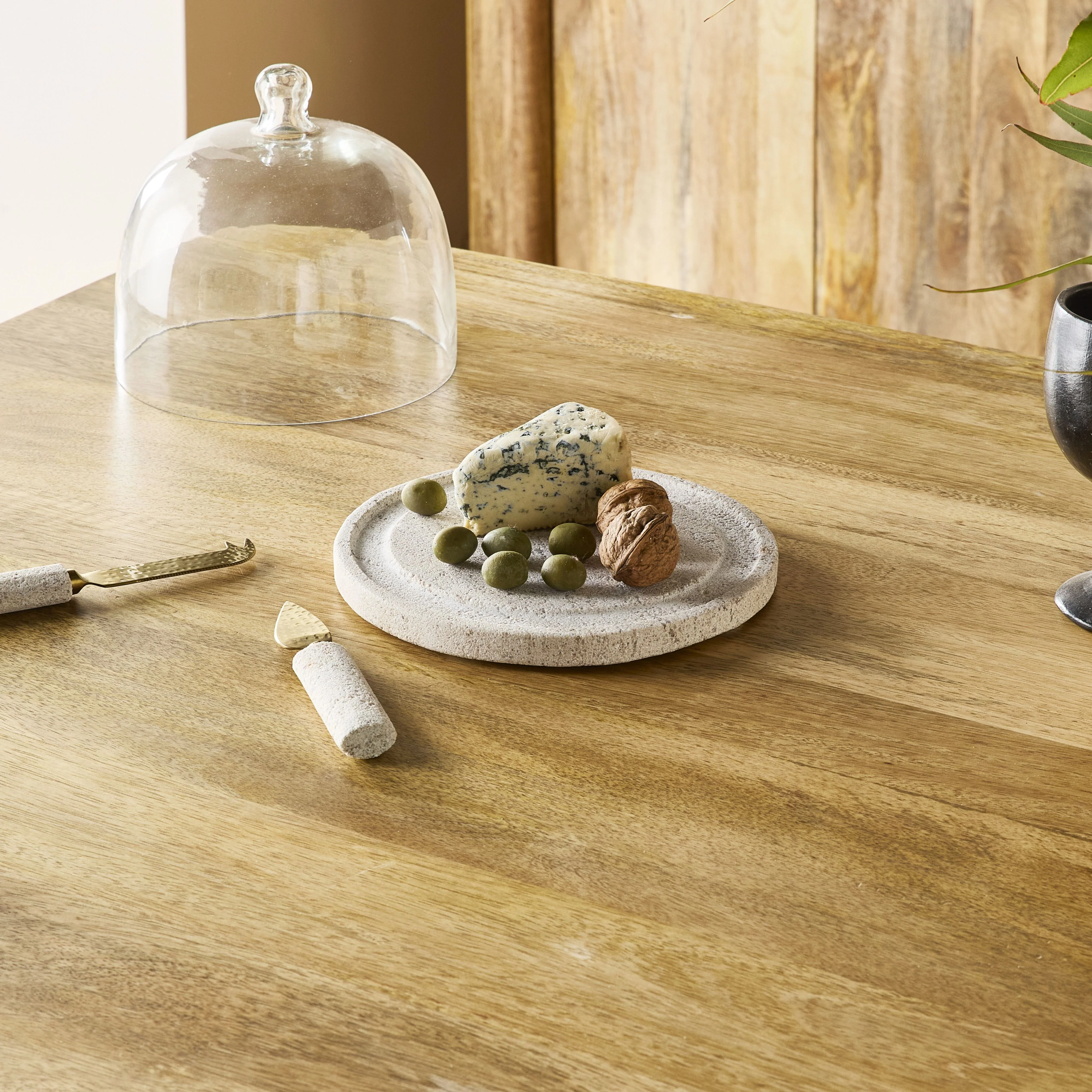 Beige Marble And Glass Cheese Dome - Image 6