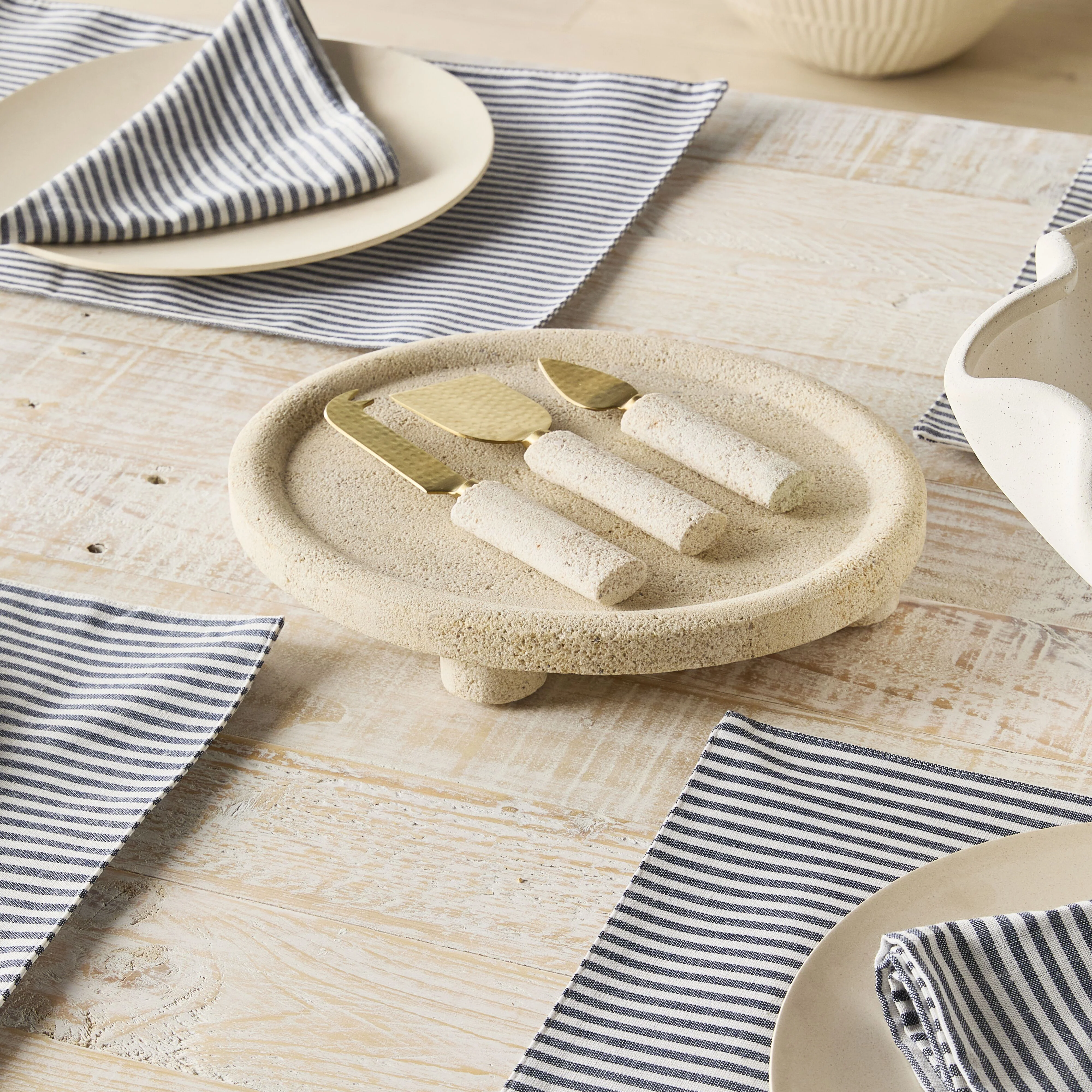 Beige Marble Round Footed Platter - Image 5