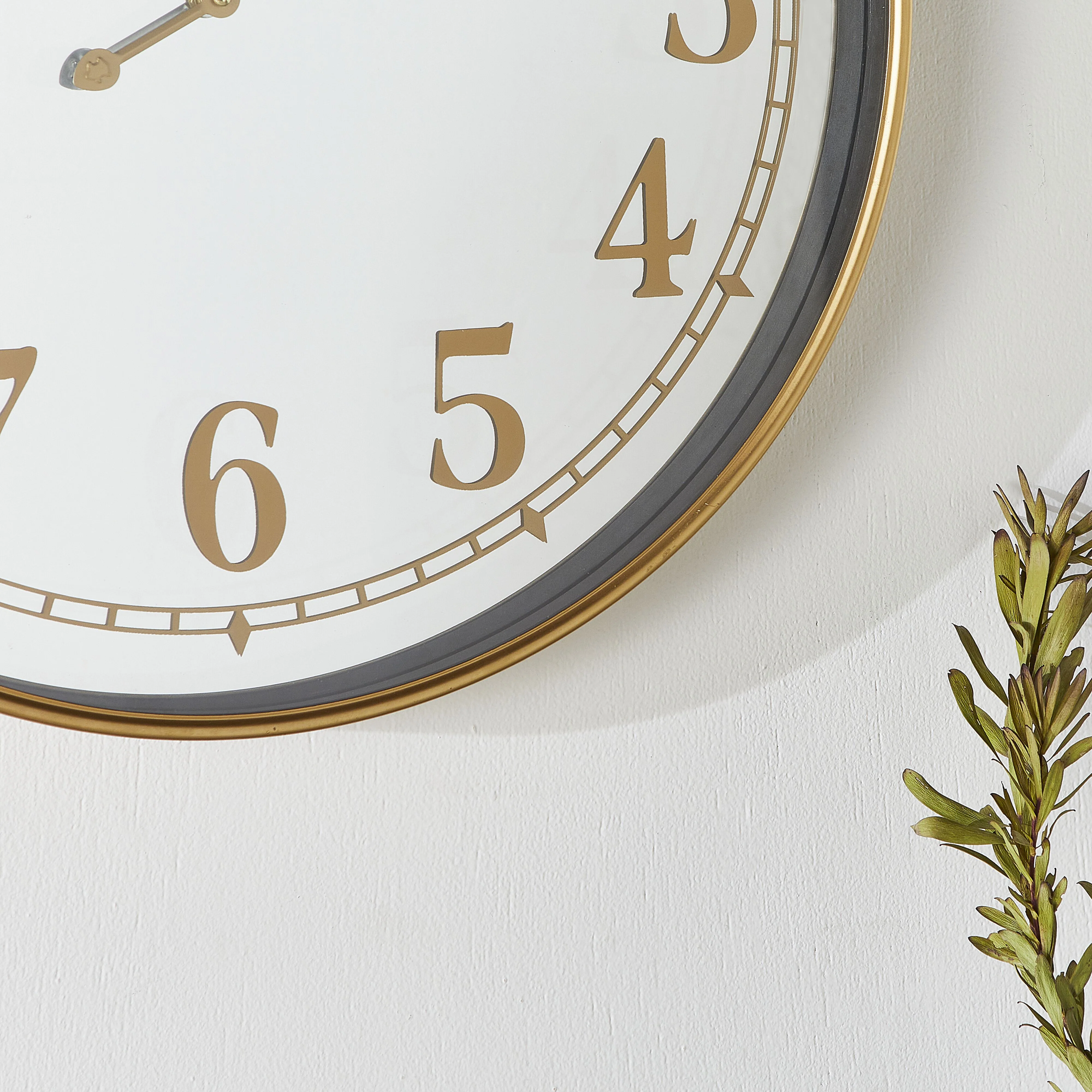 BeyondTime Mirror Clock 60cm - Image 4
