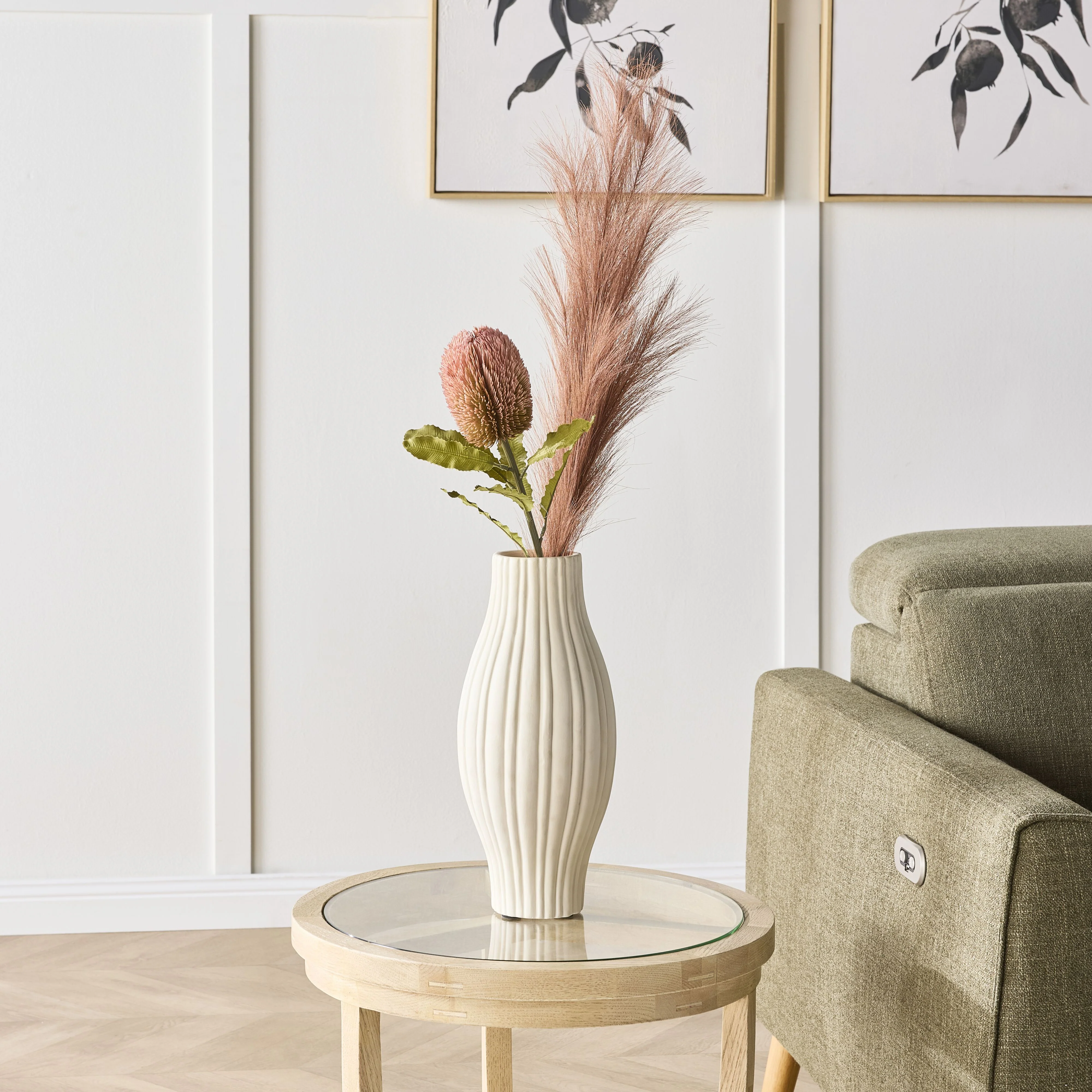 Bloomery Pampas Grass Stem Auburn 114cm - Image 4