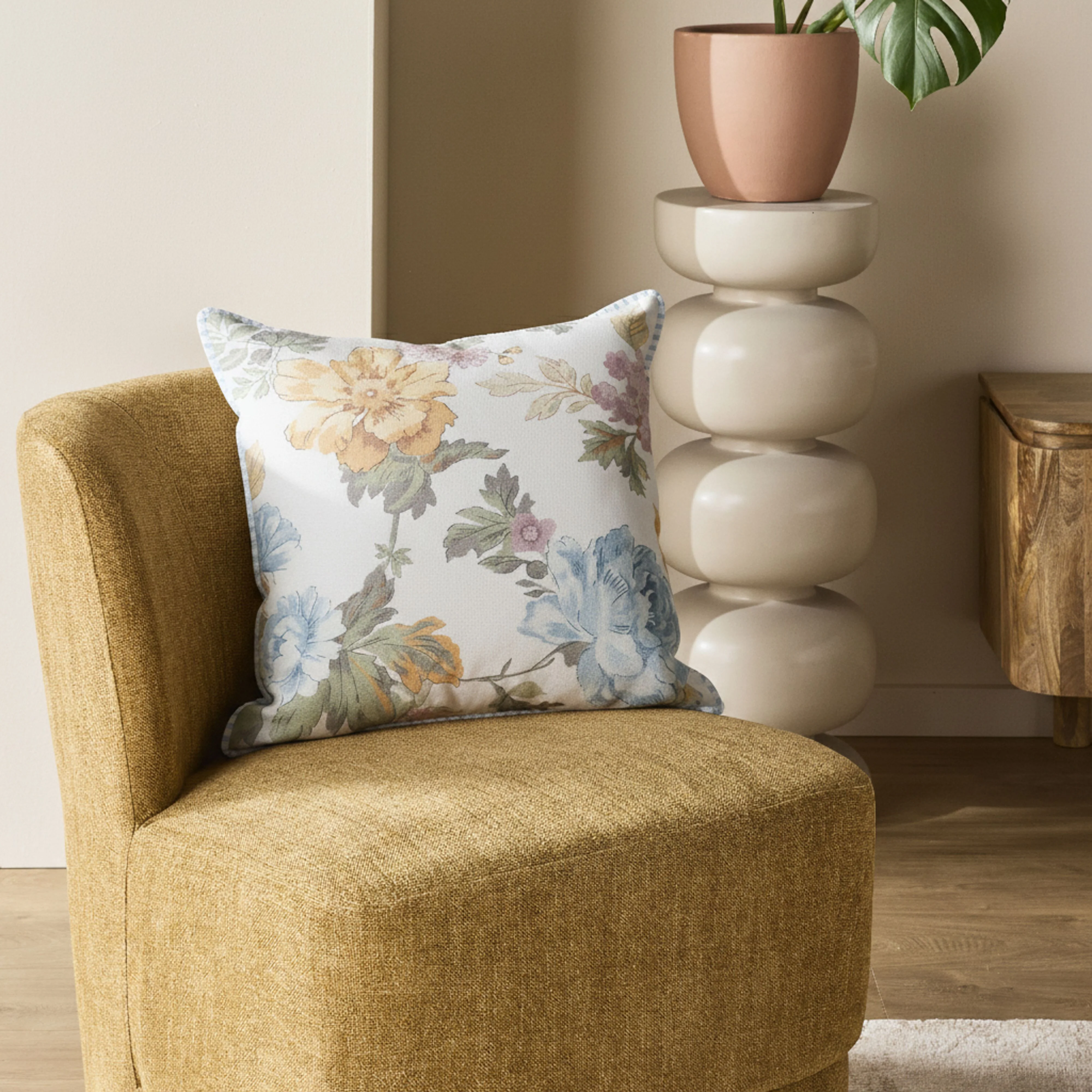 Botanica Rosamund Cushion 45x45cm - Image 5
