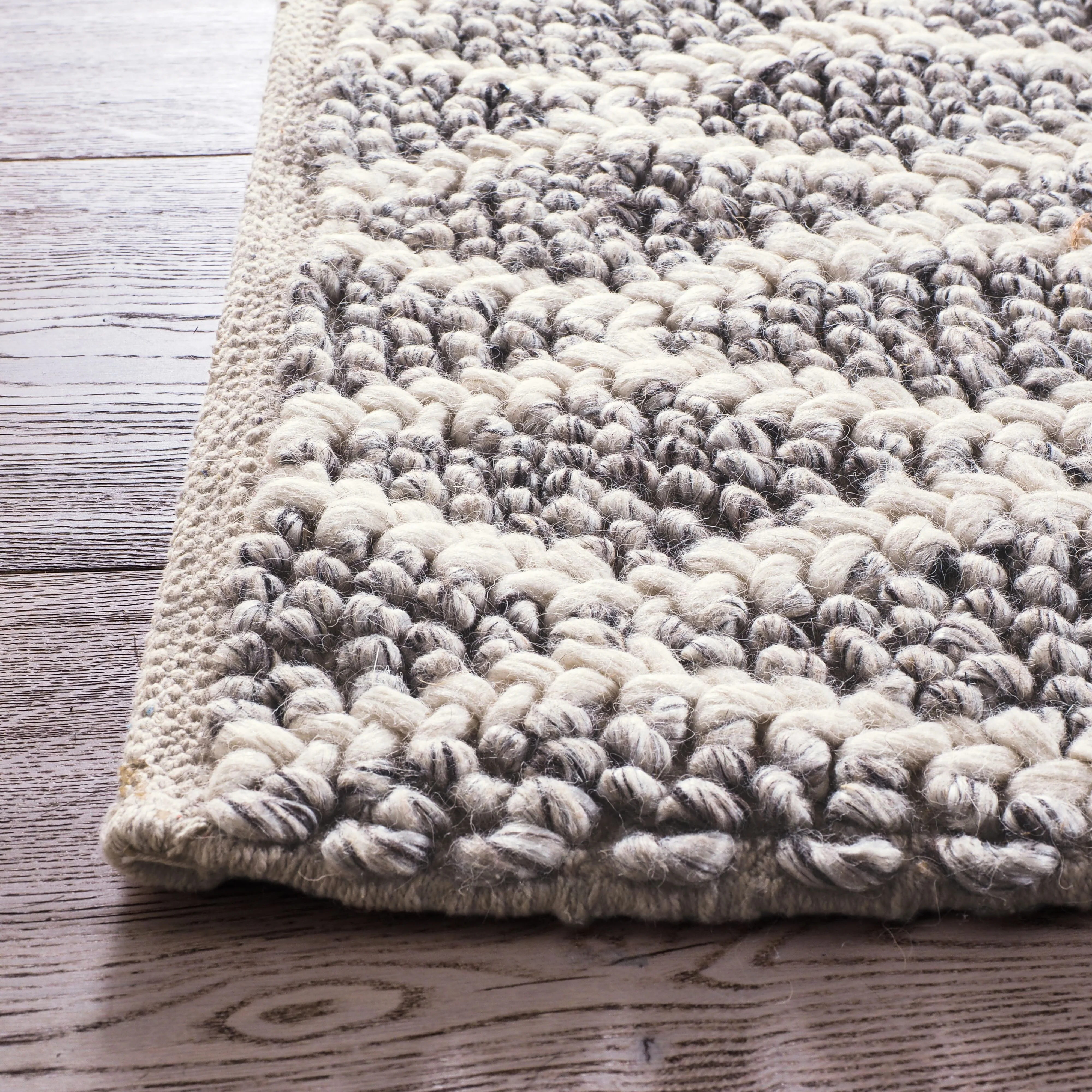 Braided Diamond Hand Woven Grey & Cream Wool Rug 240 x 300 cm - Image 9