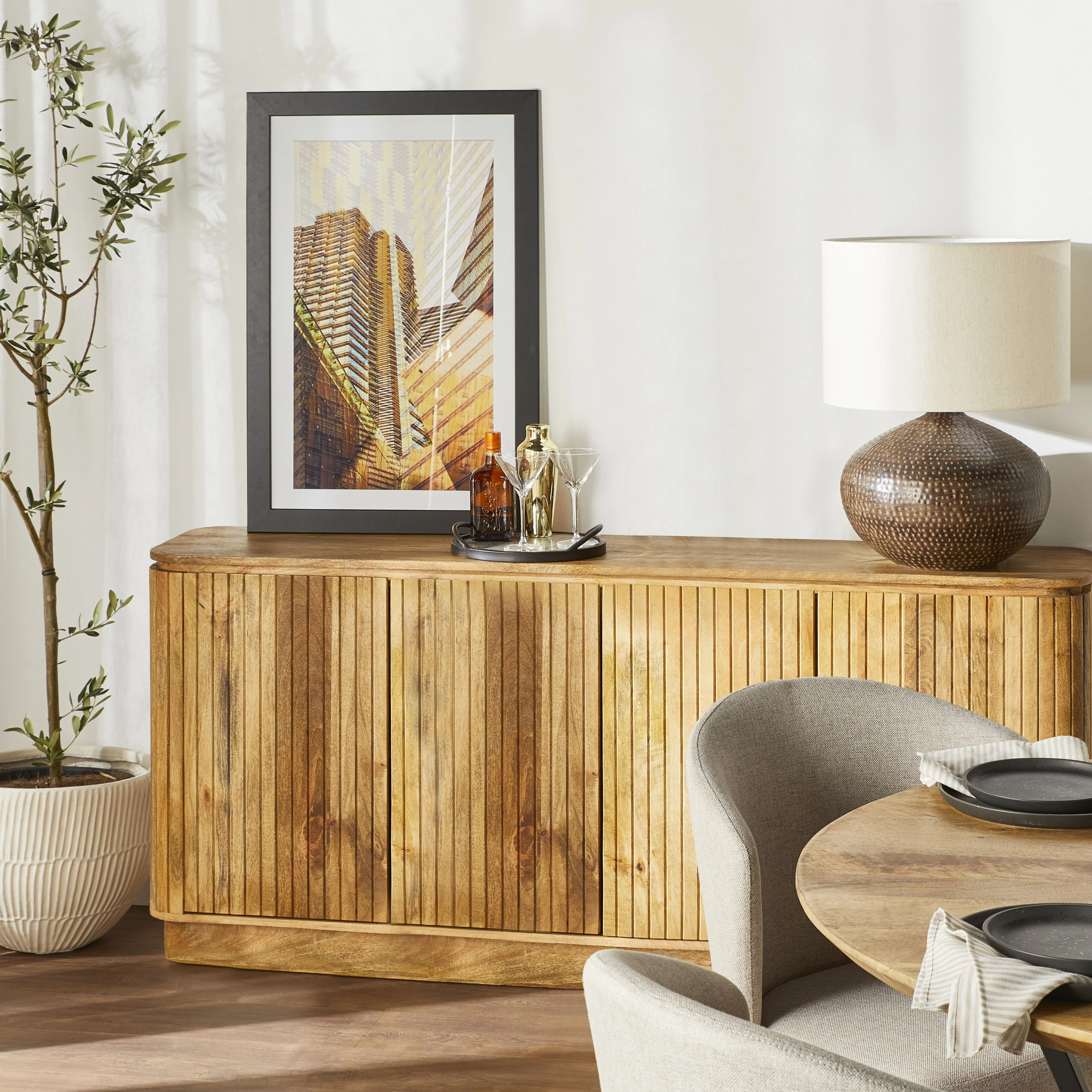 Brompton 4 Door Sideboard - Image 8