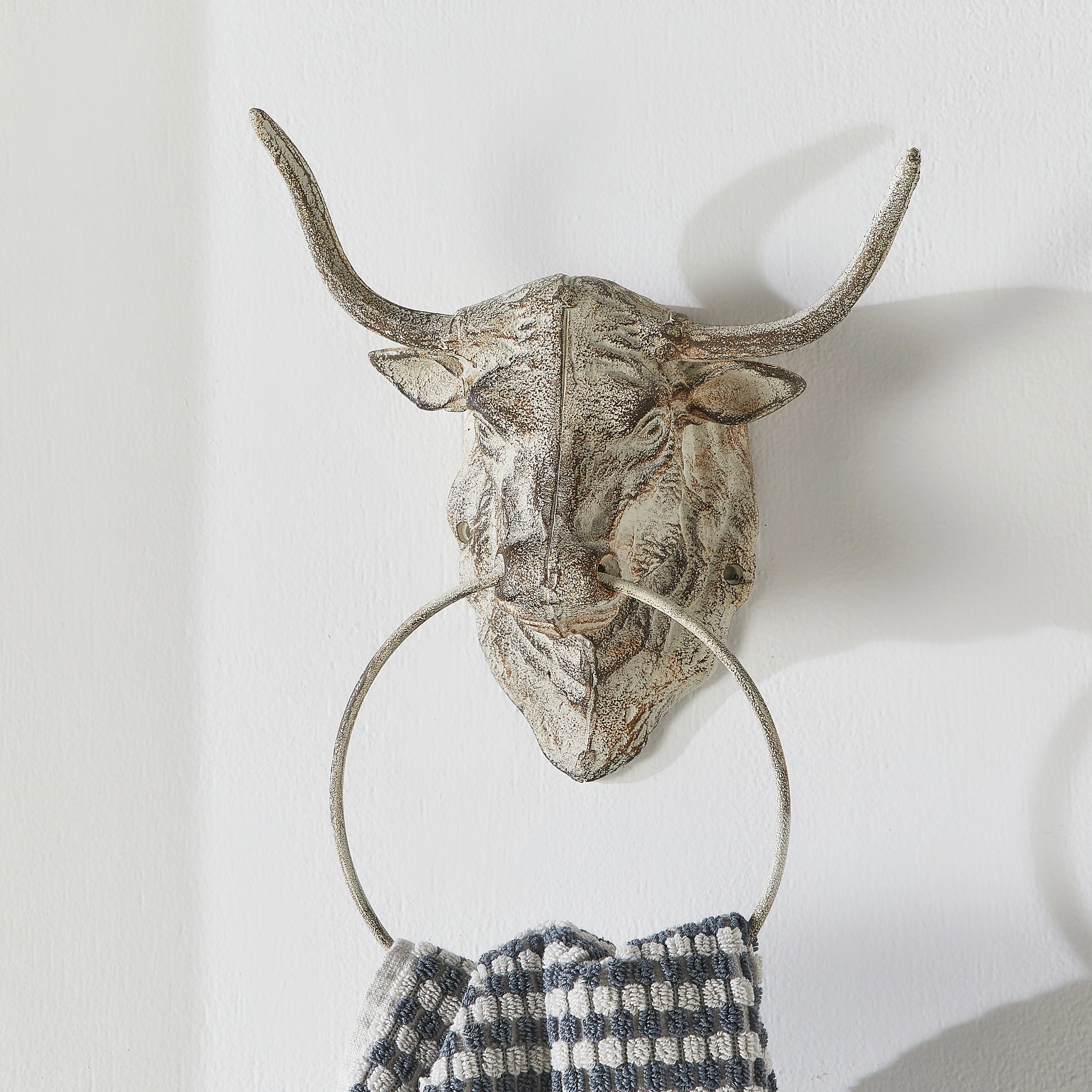 Bull Antique White Towel Holder 30x23cm - Image 5