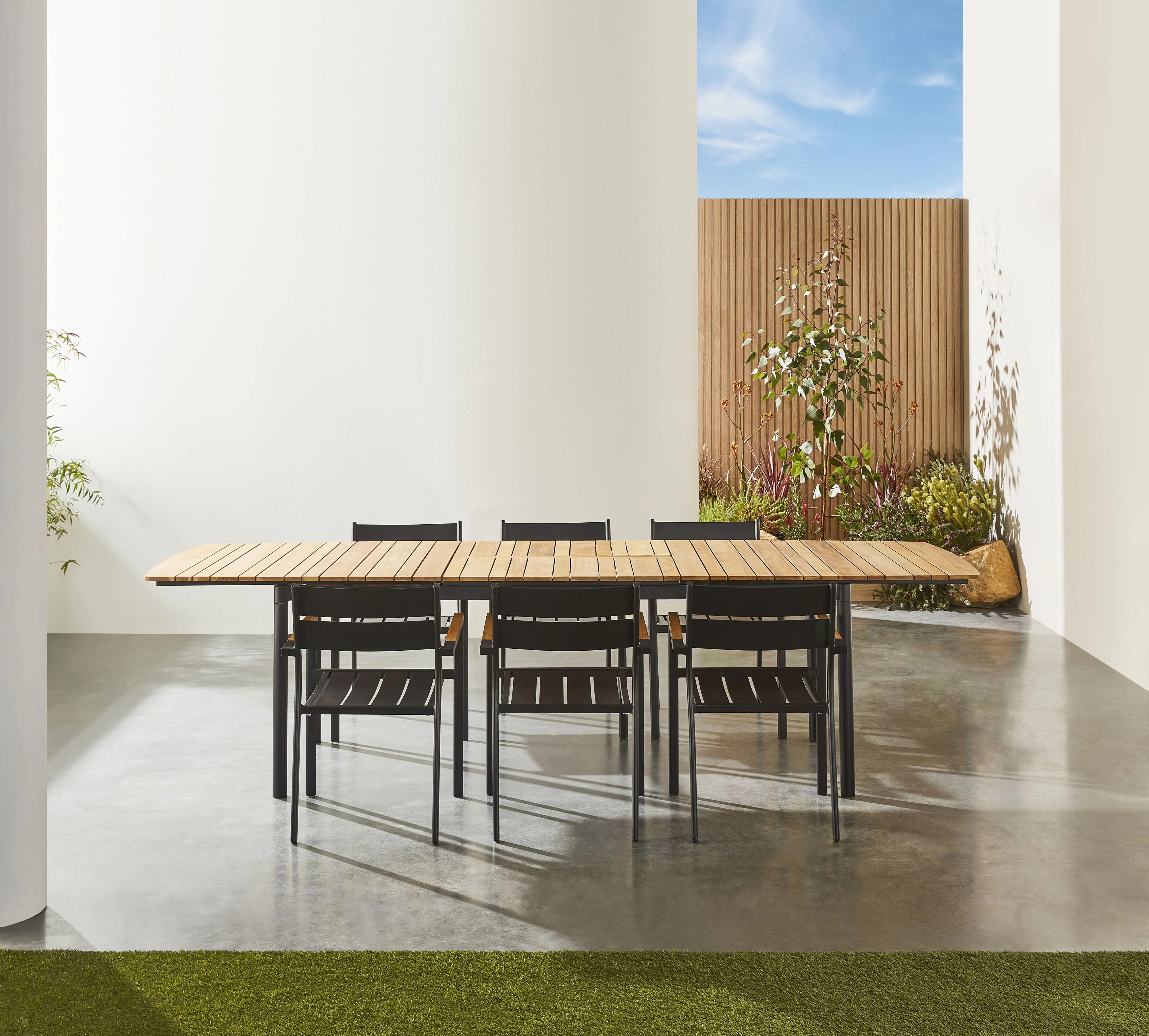 Caden Aluminium Dining Chair Black - Image 12
