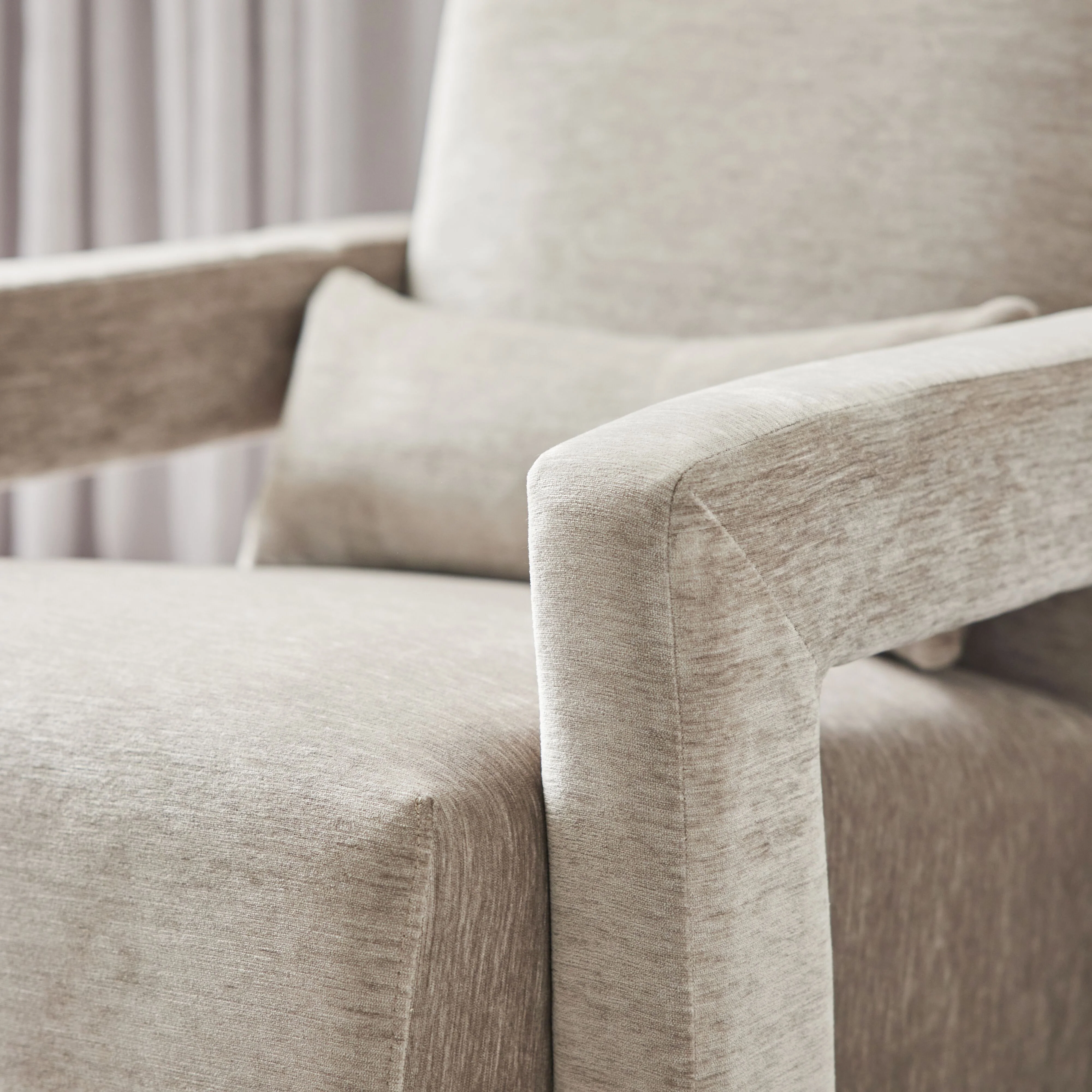 Casori Occasional Chair Cascade Glacier - Image 9