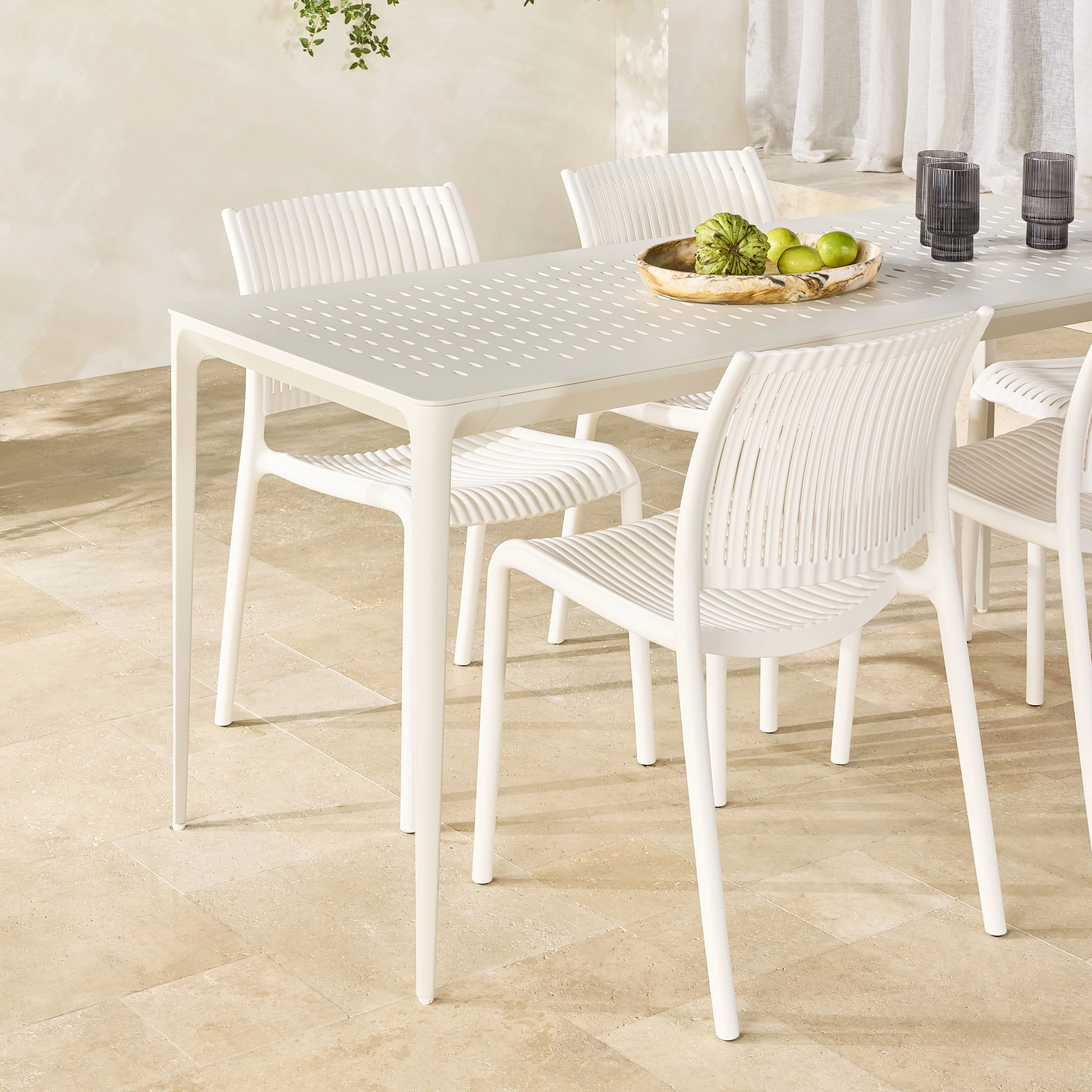 Casper Aluminium Outdoor Dining Table 162cm - Image 8