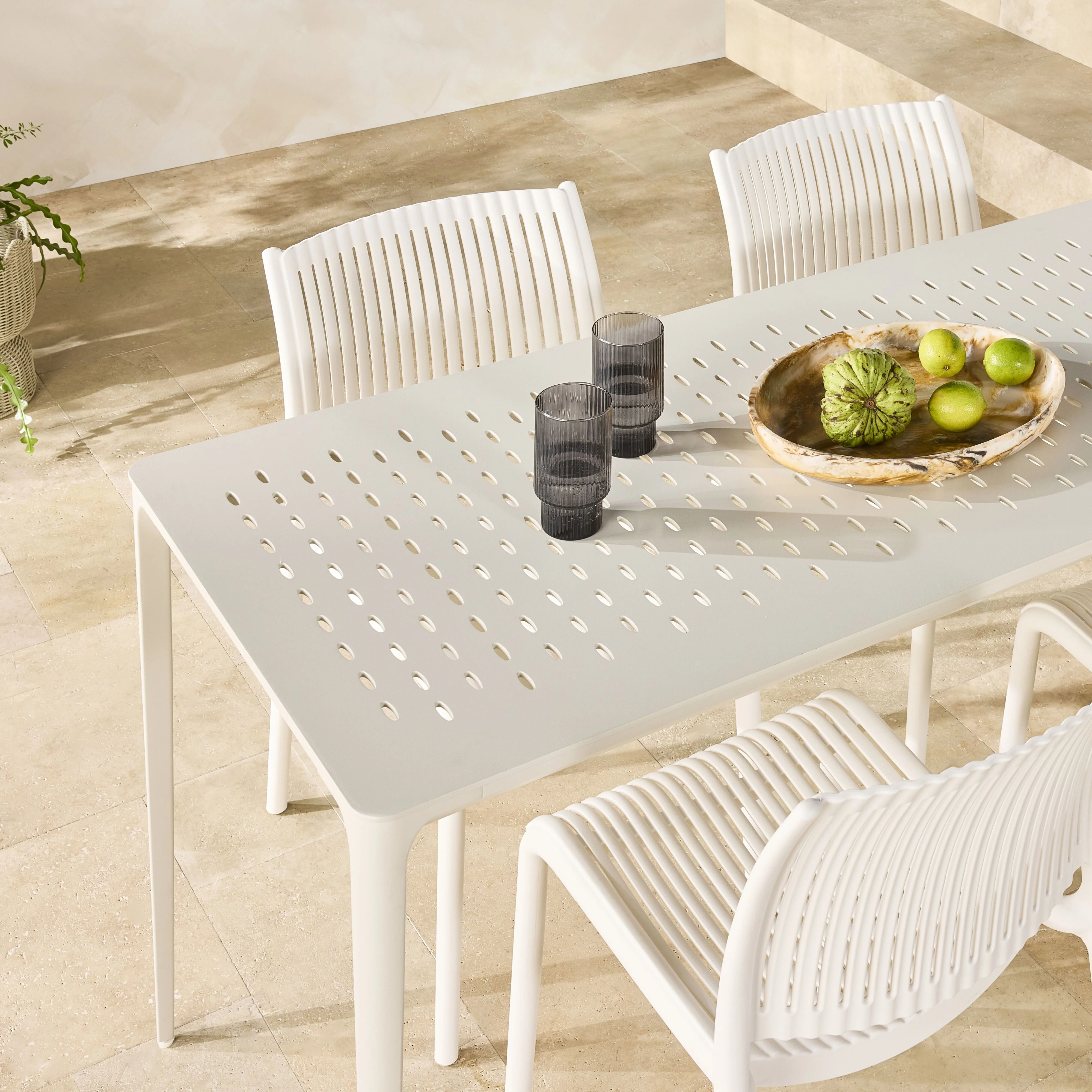 Casper Aluminium Outdoor Dining Table 162cm - Image 9