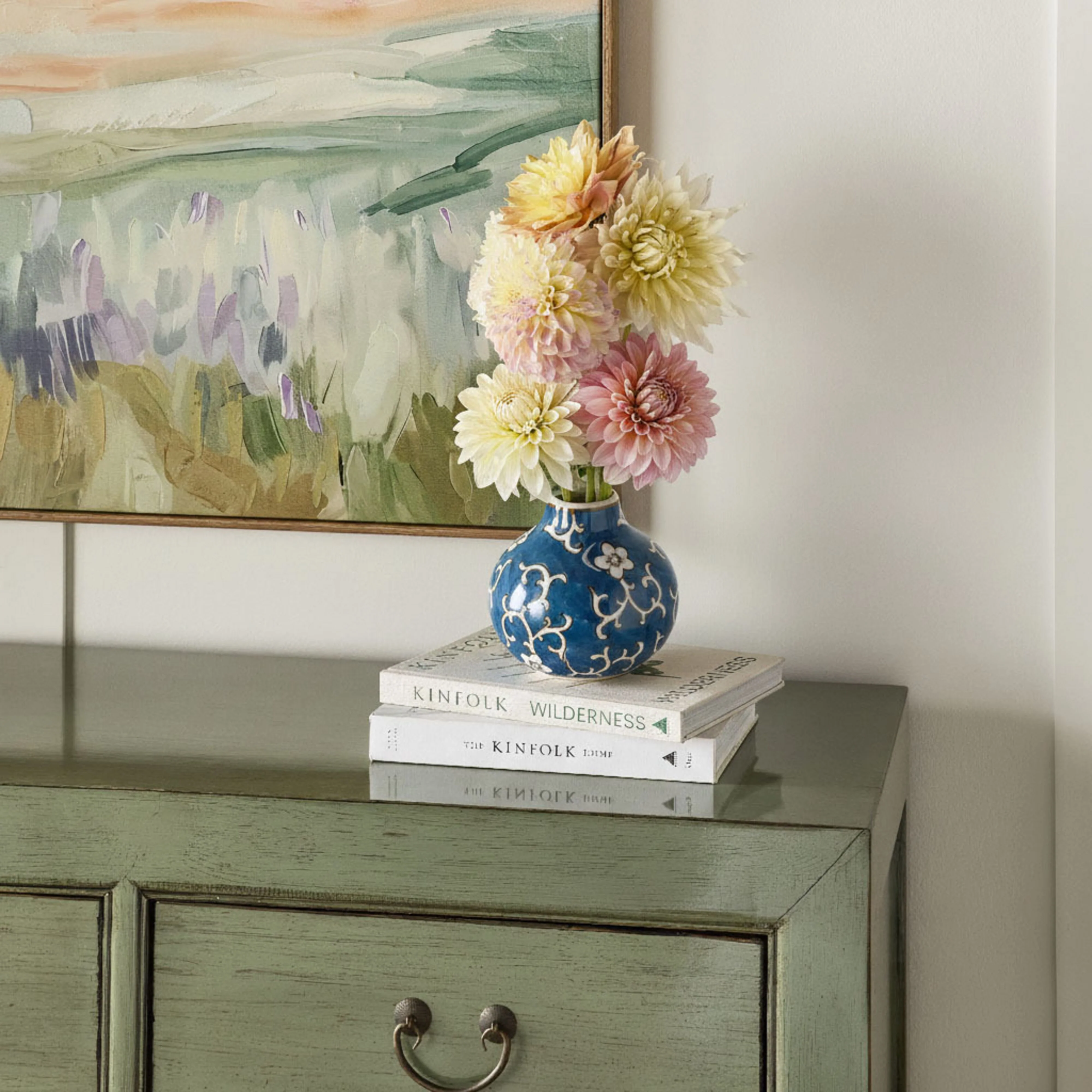Celadon Alyssum Vine Bulb Vase - Image 3