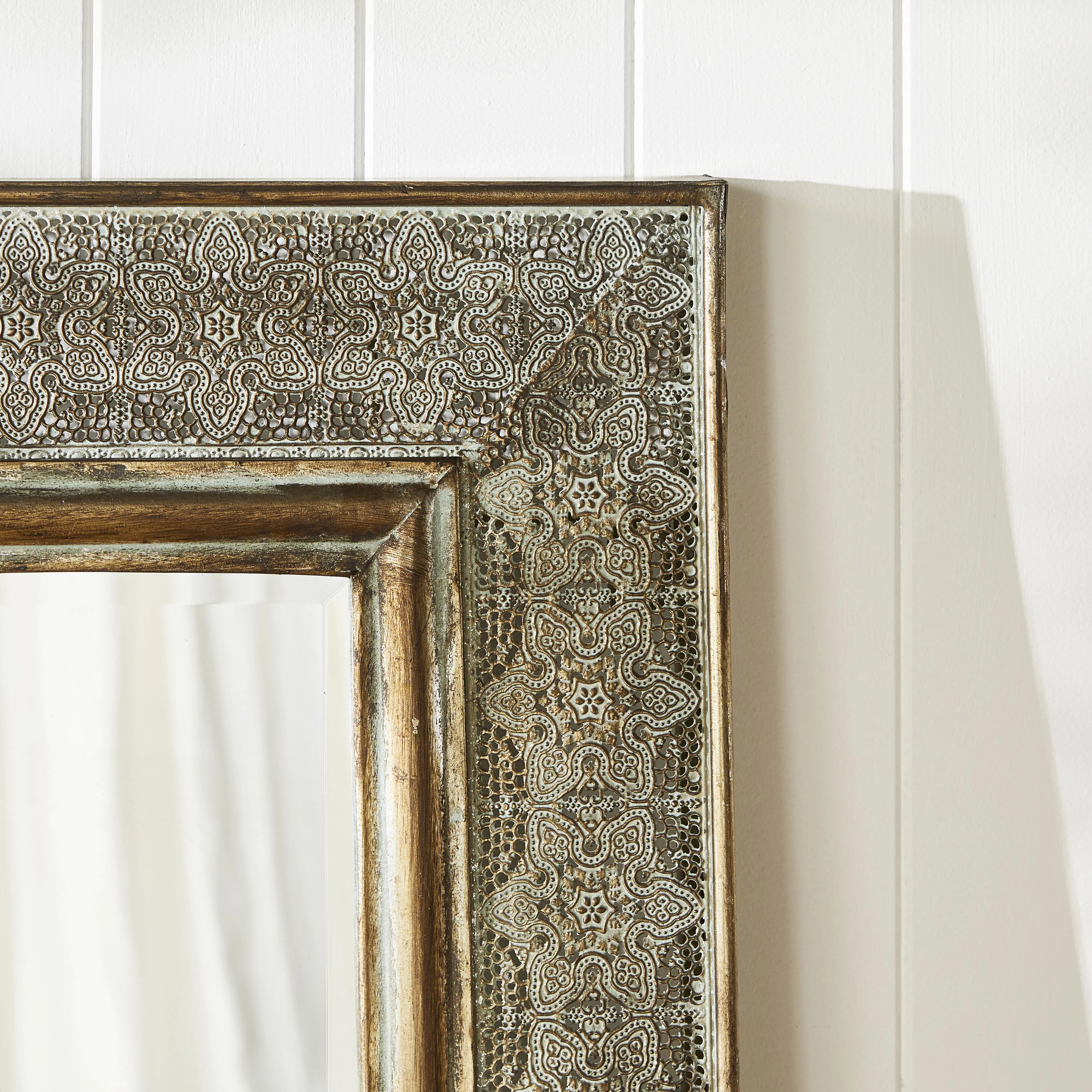 Chandipur Metal Mirror 123x80cm - Image 4