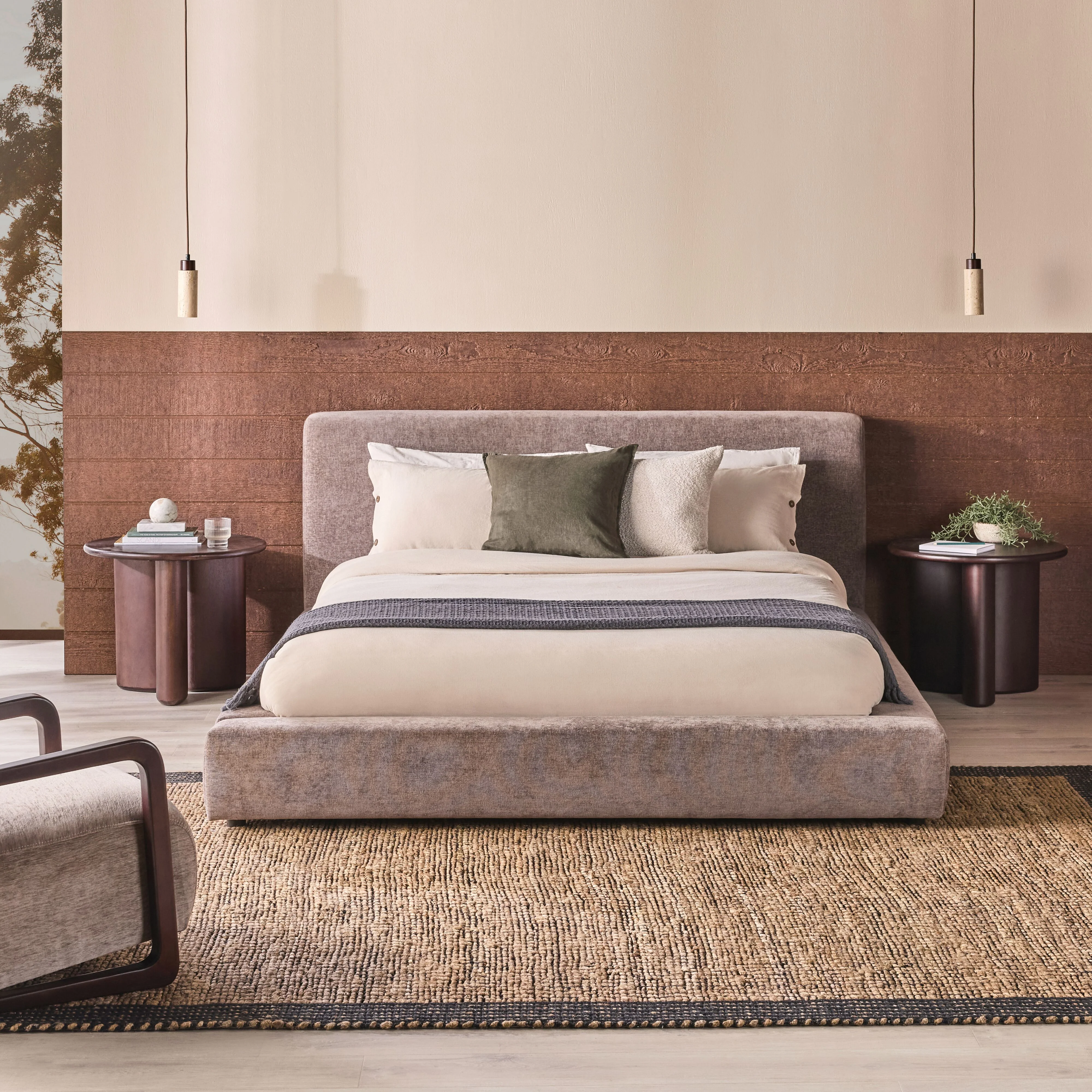 Chelsea Queen Bed - Image 8