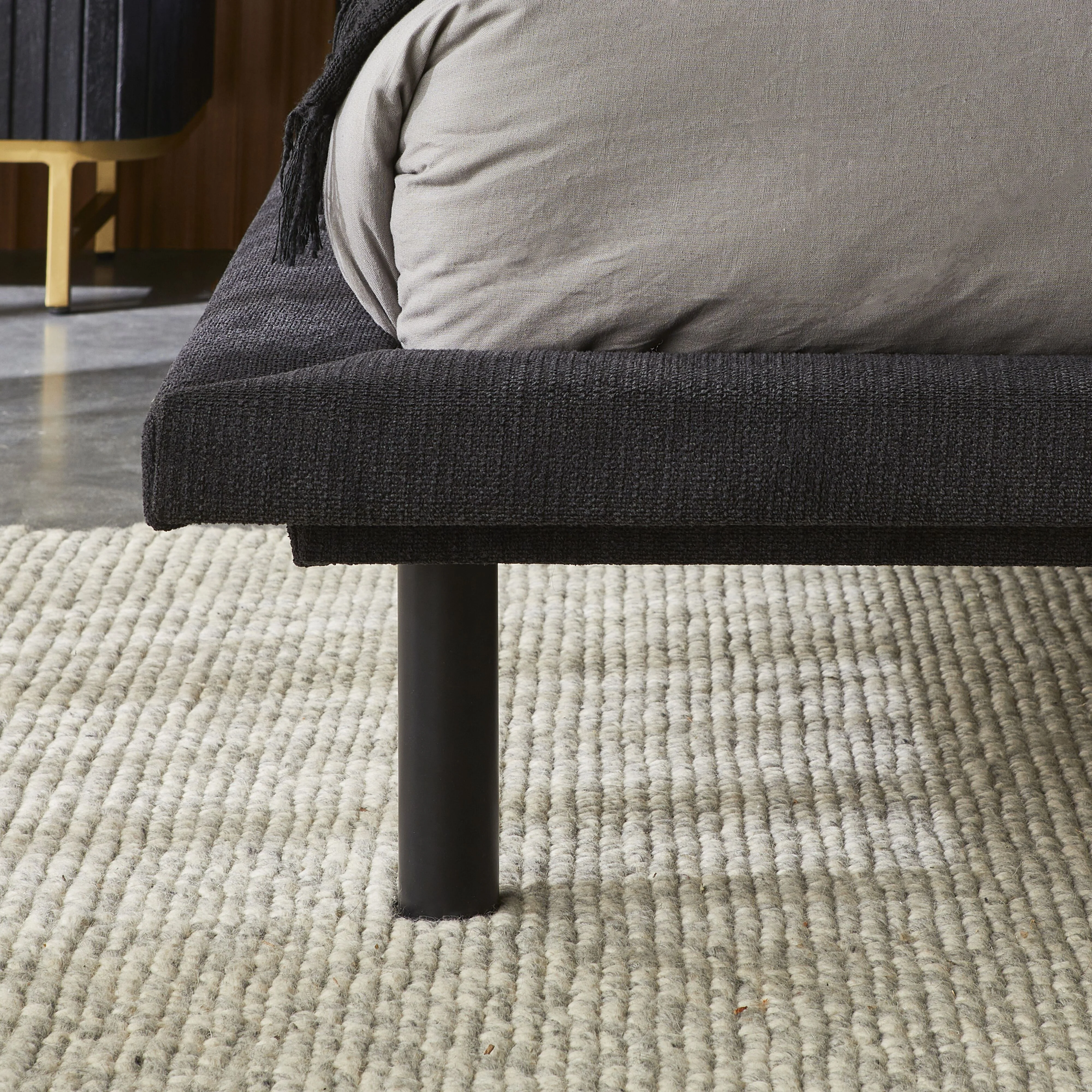 City Bed King Black - Image 10