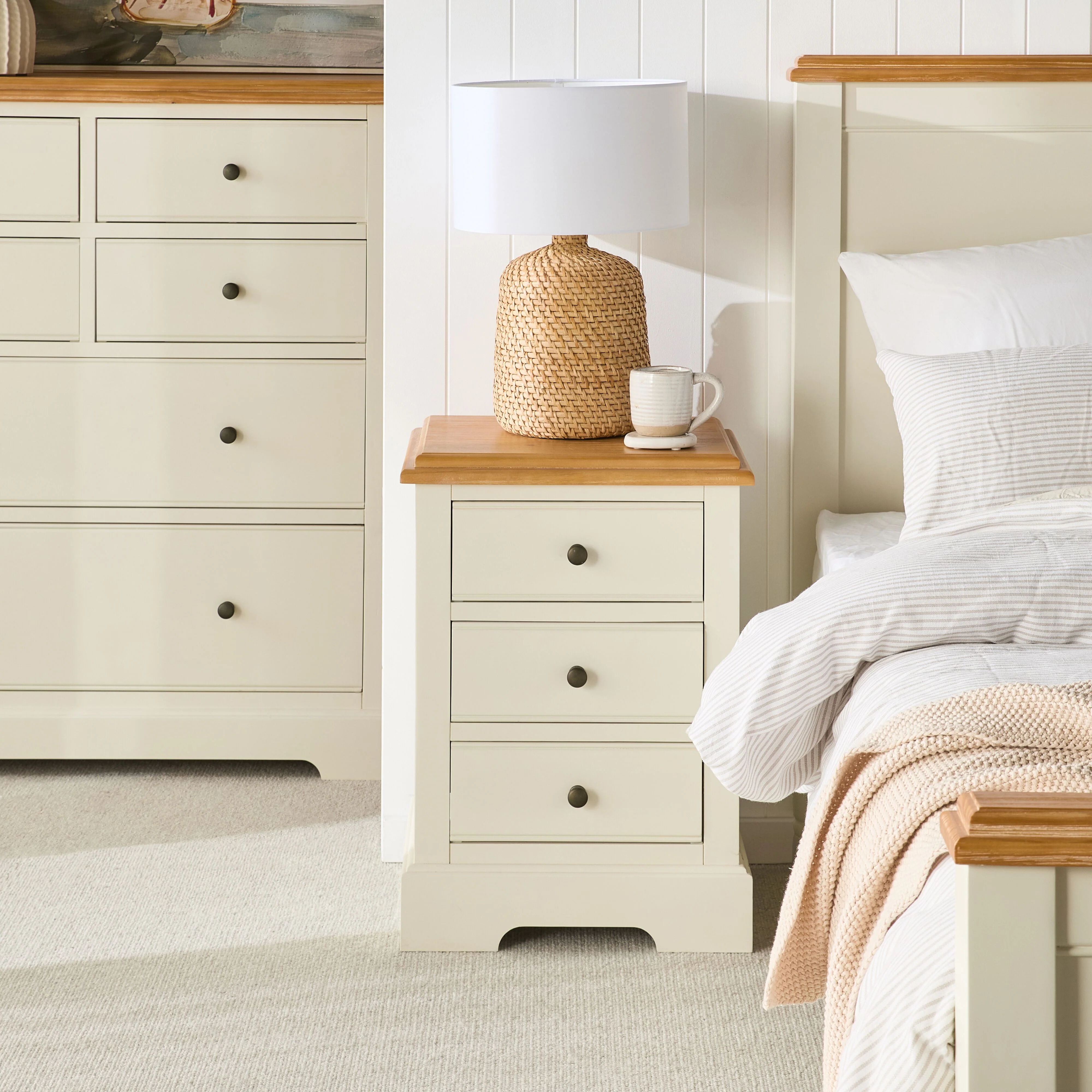 Clover 3 Drawer Bedside Table - Image 12