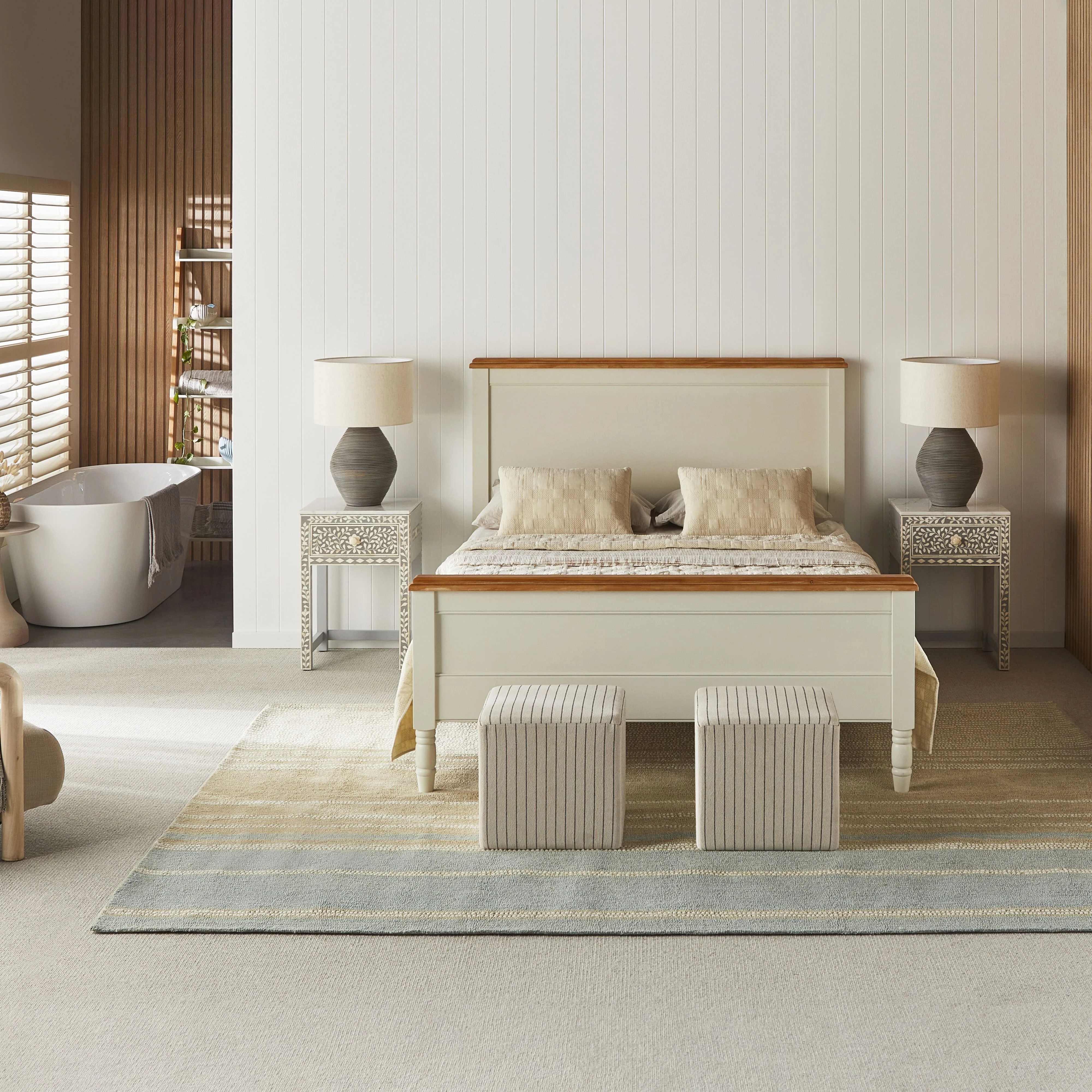 Clover Queen Bed - Image 5