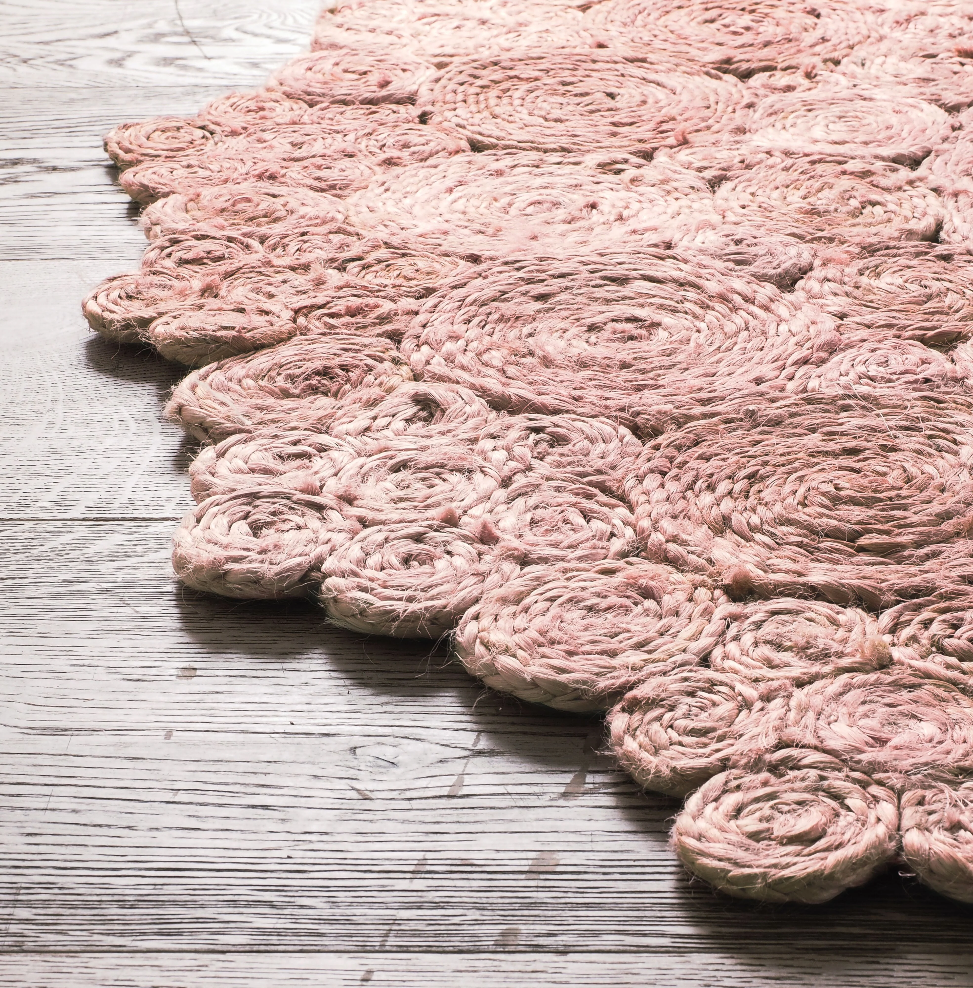 Cochin Blush Hand Stitched Pink Round Rug 120cm - Image 6