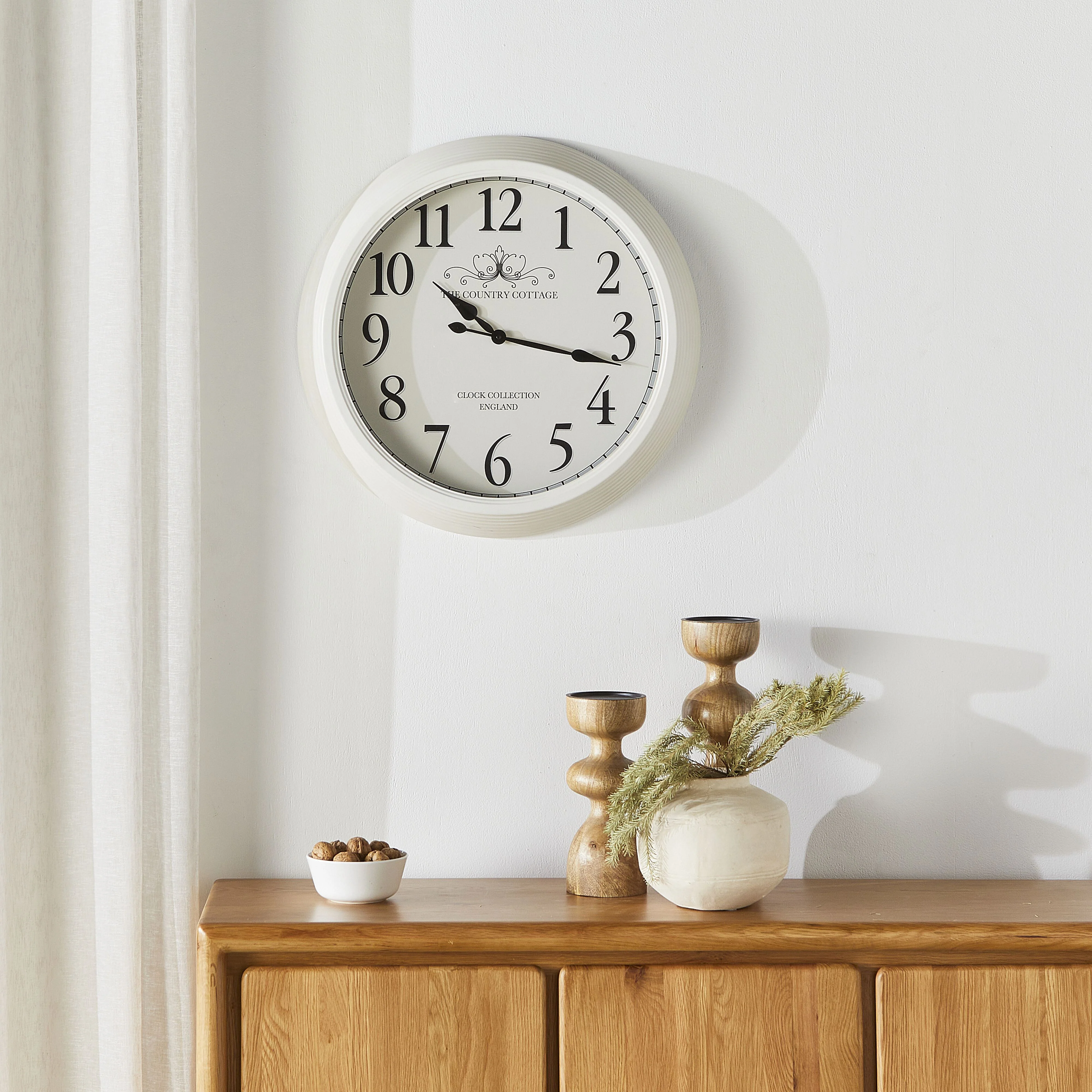 Country Cottage Clock 60cm - Image 3