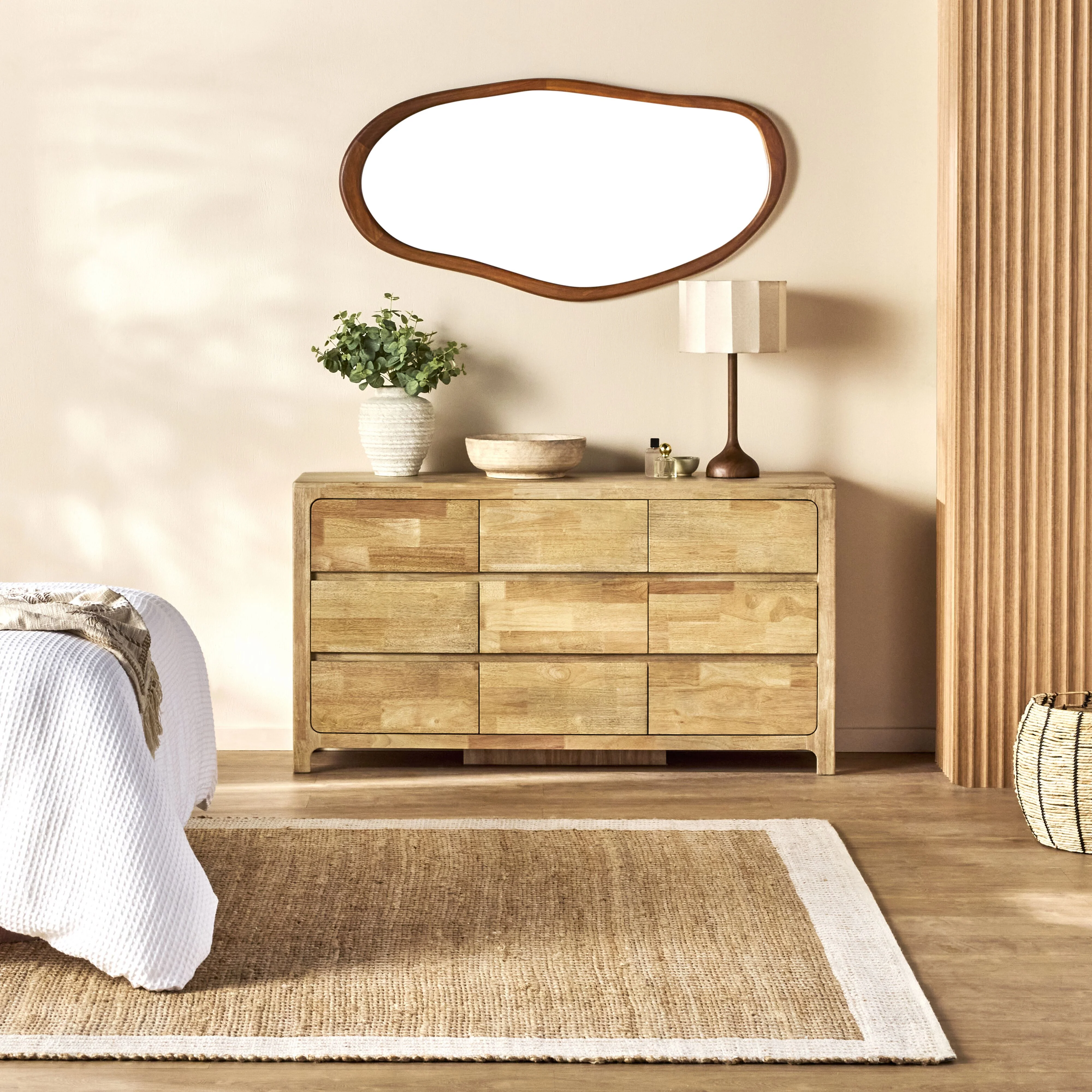 Curve 9 Drawer Chest - Image 8