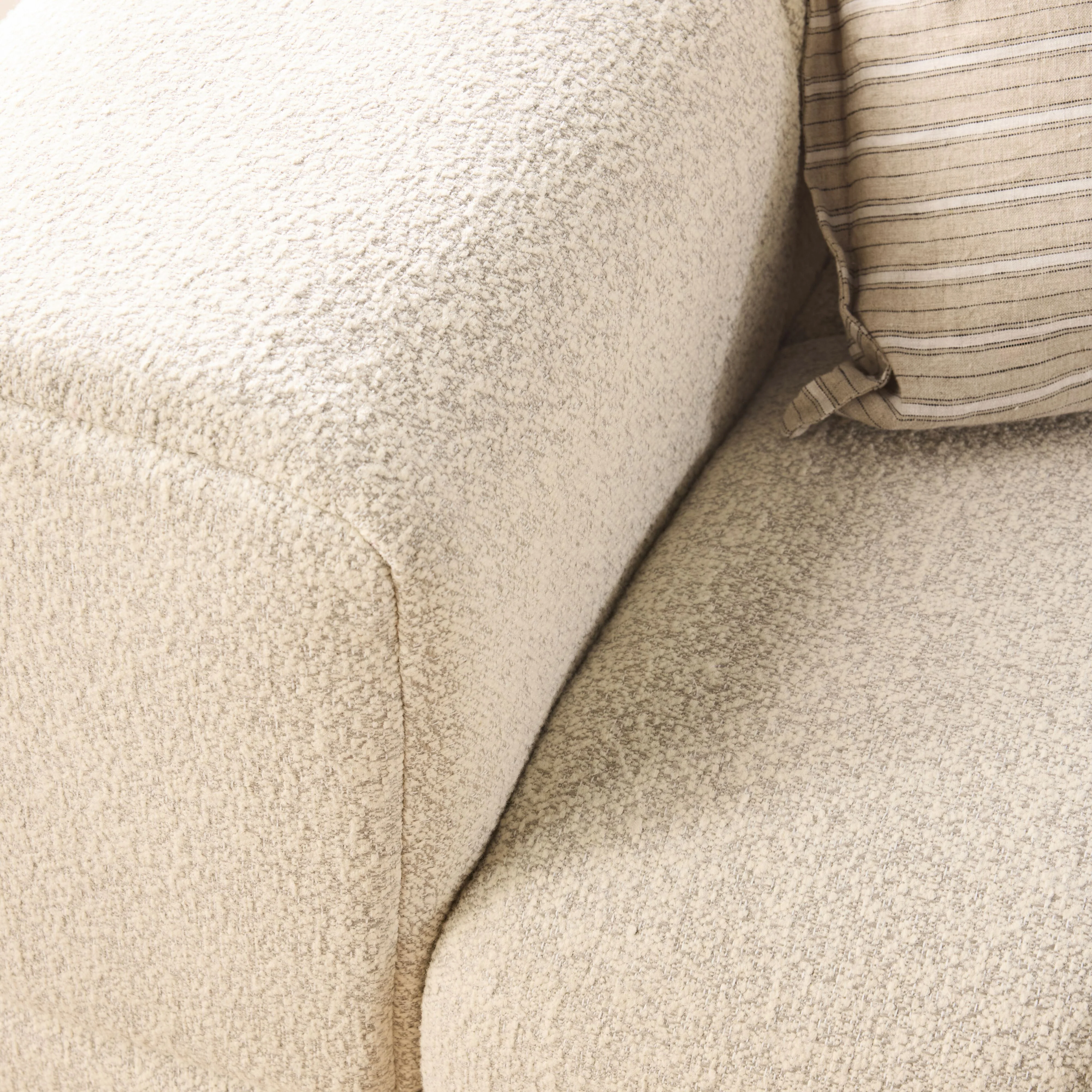 Dali 3 Seater Sofa - Image 16