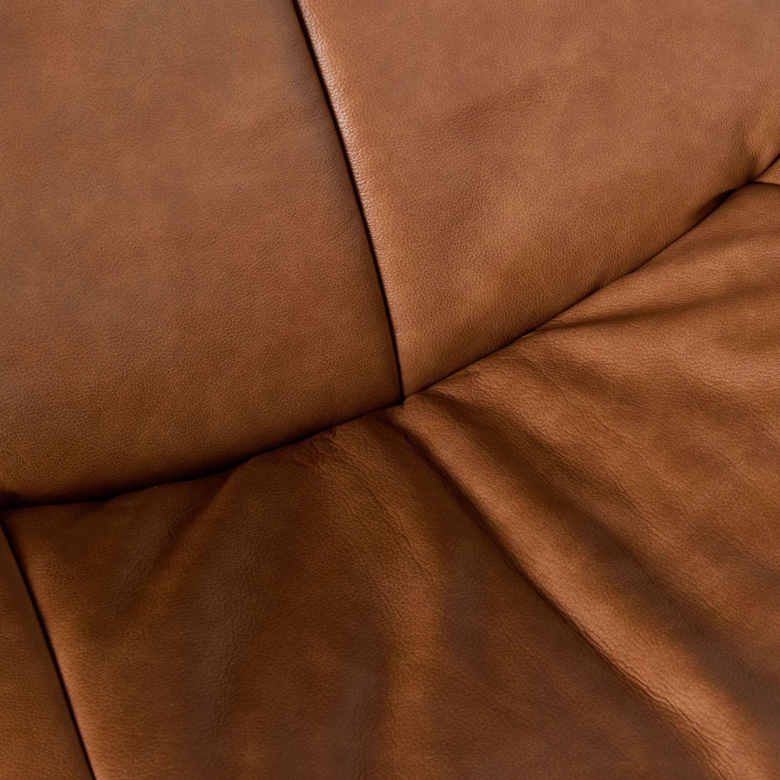 Dean Swivel Chair Dakota Vintage Saddle - Image 6