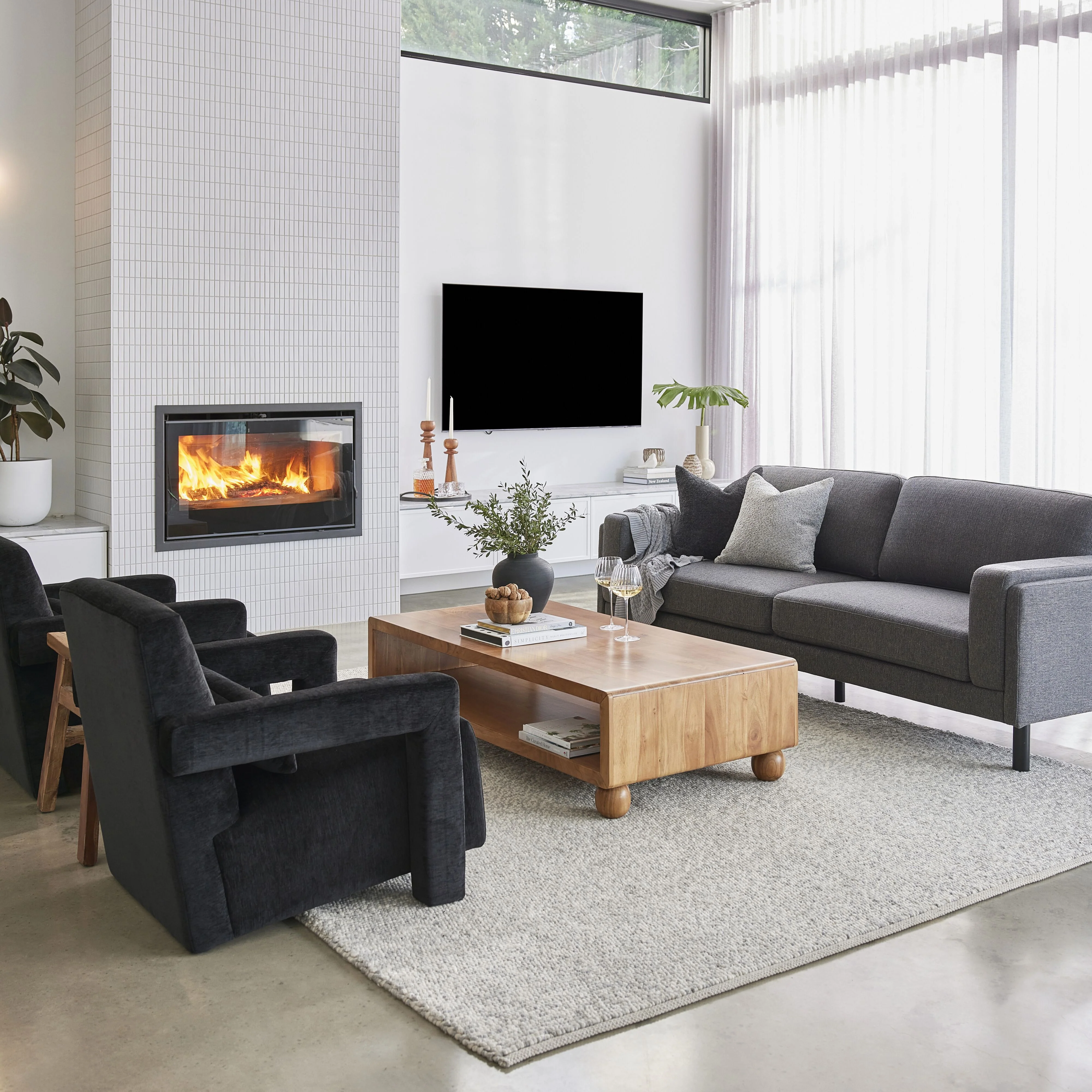 Deke Rectangle Coffee Table 140 x 36 x 70cm - Image 7