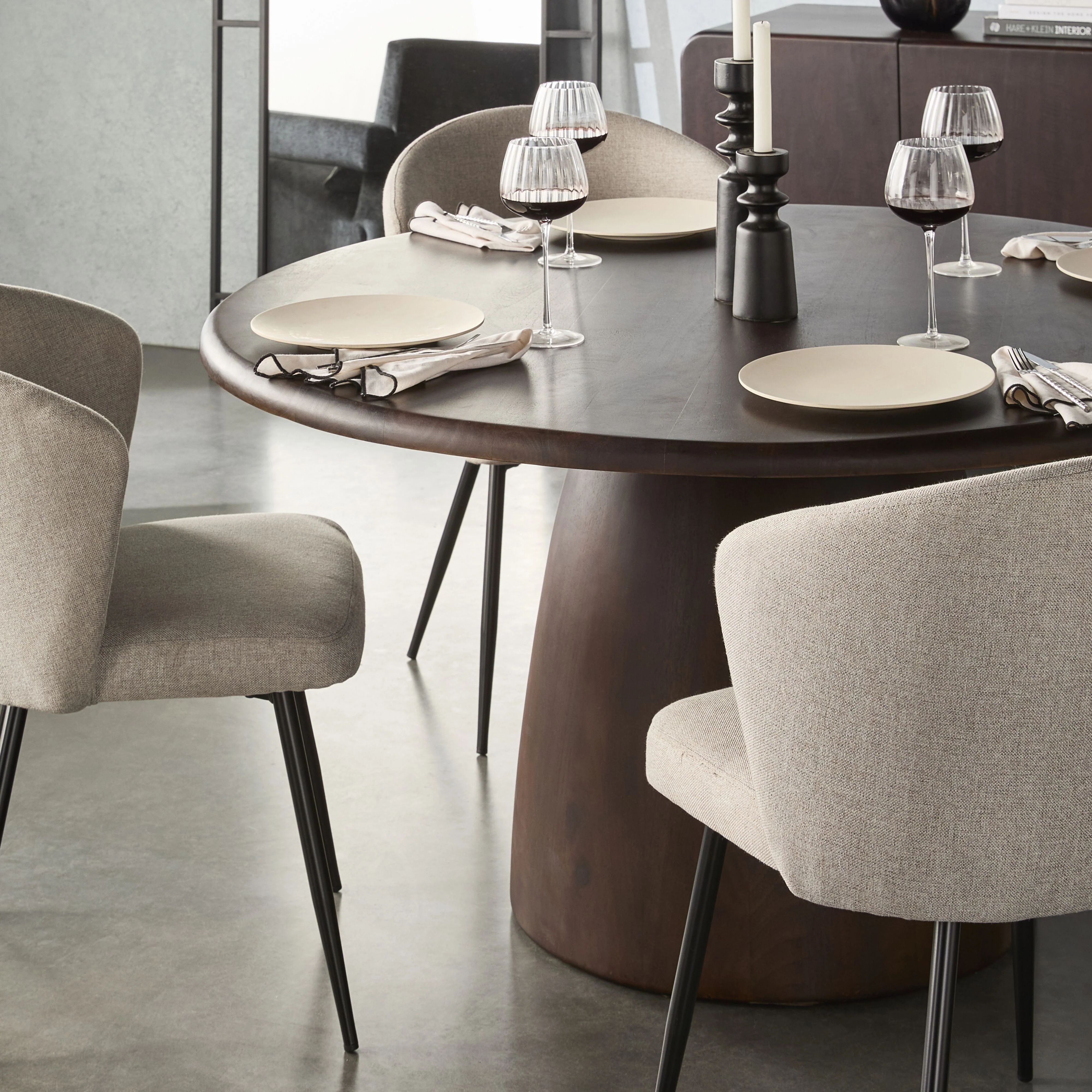 Dempsey Dining Table Round 140cm - Image 5