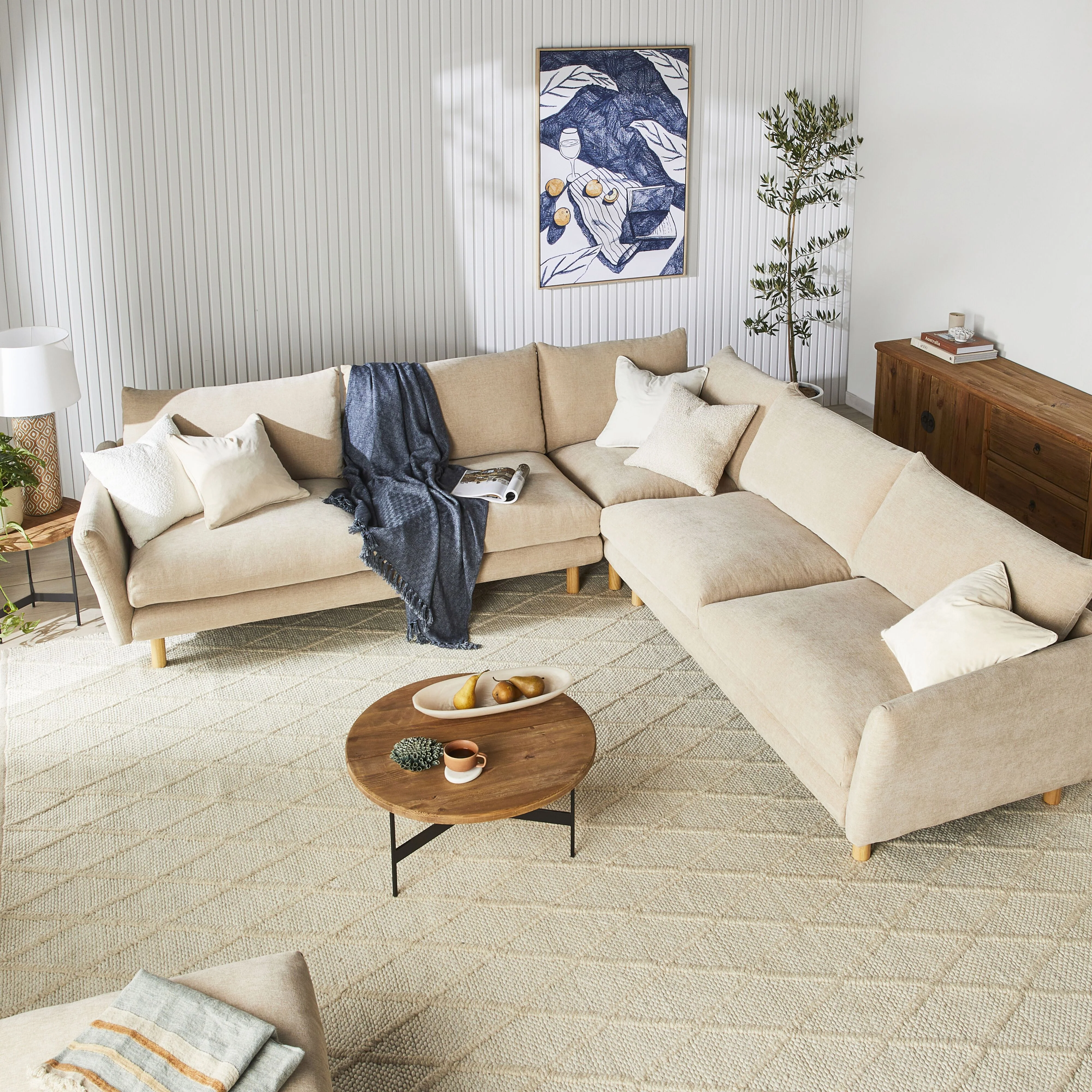 Diamond Trellis Hand Woven Viscose Cream Wool Rug 400x300cm - Image 4