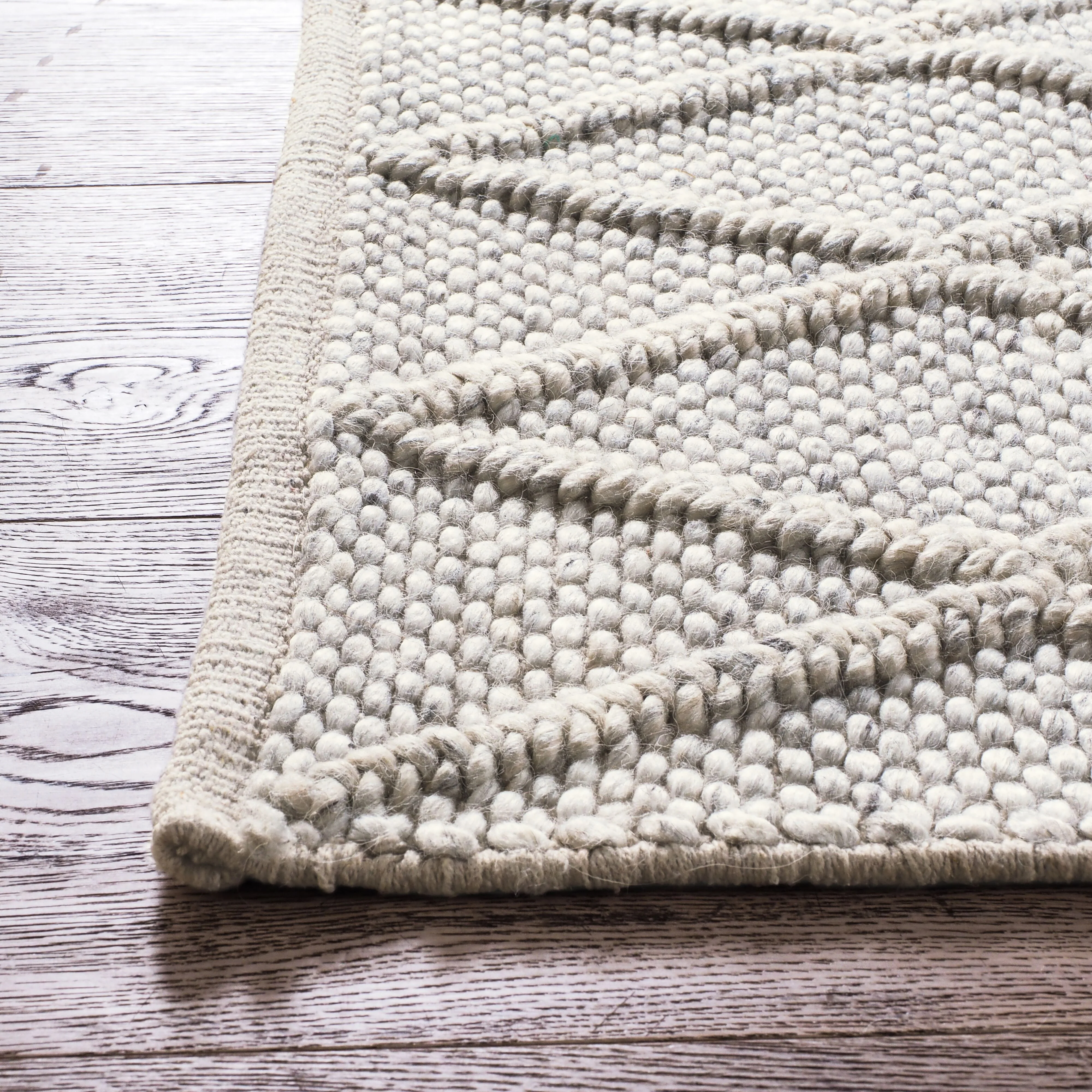 Diamond Trellis Hand Woven Wool Viscose Cream Rug 150x240cm - Image 7