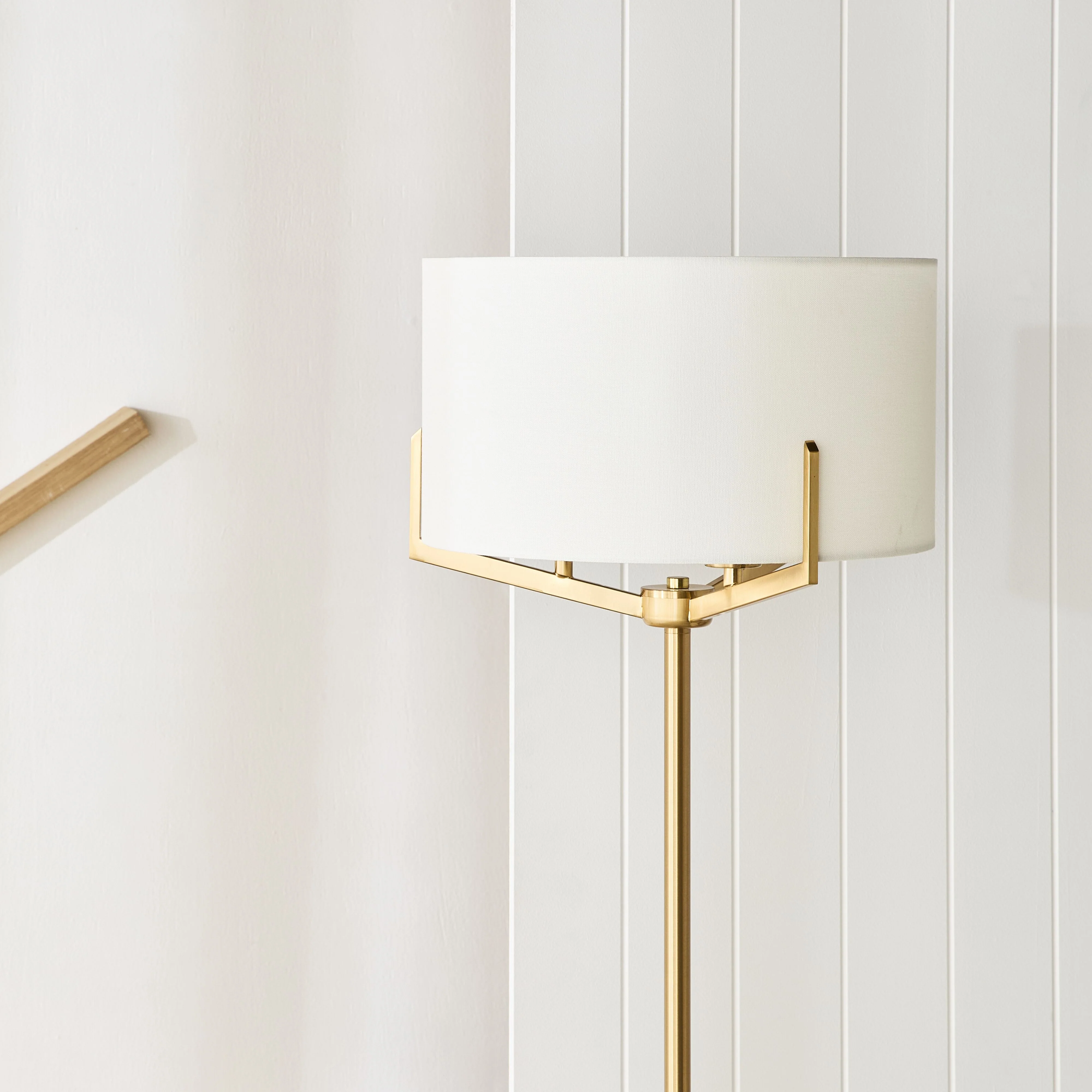 Diana Floor Lamp 38x160cm - Image 4