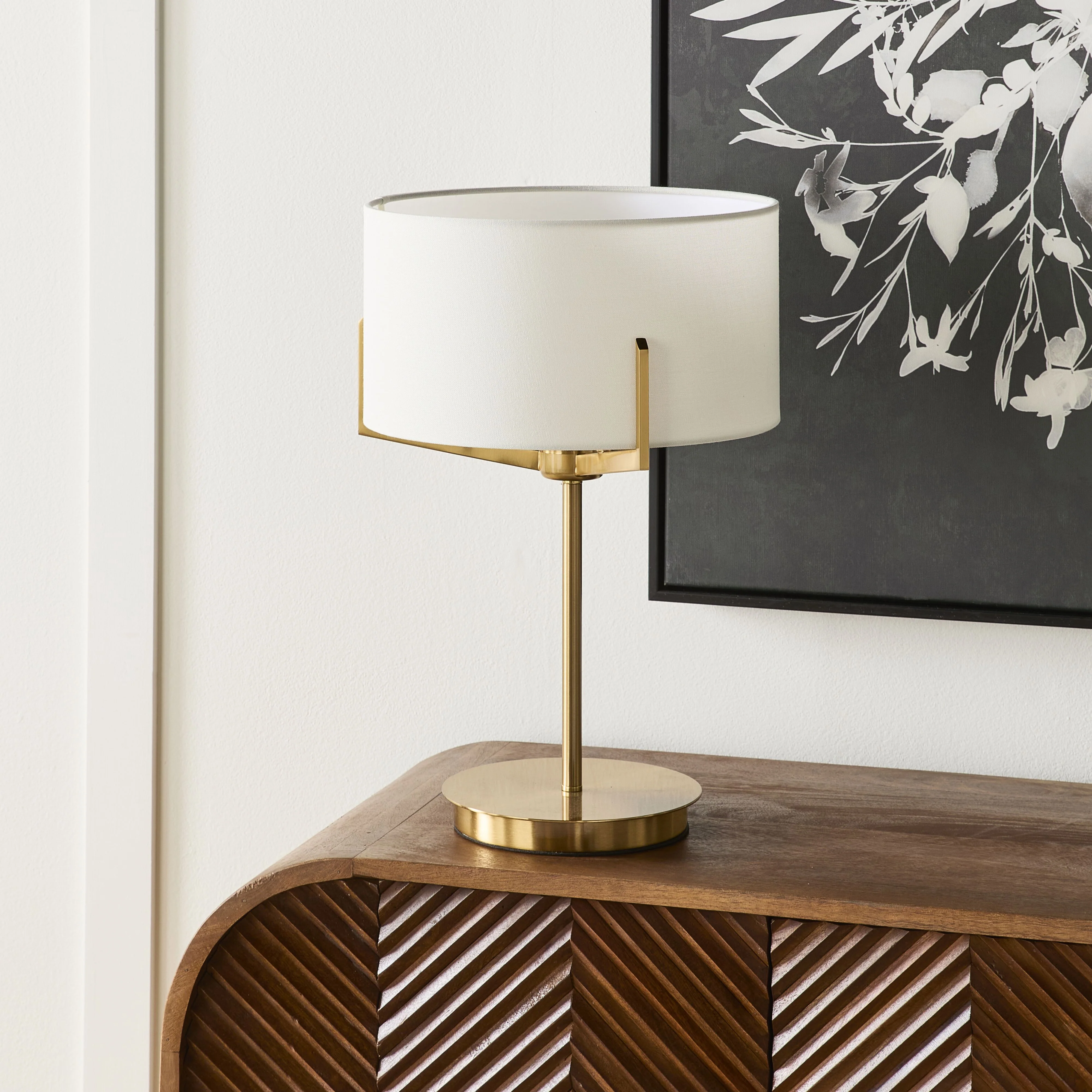 Diana Table Lamp 34x48cm - Image 3